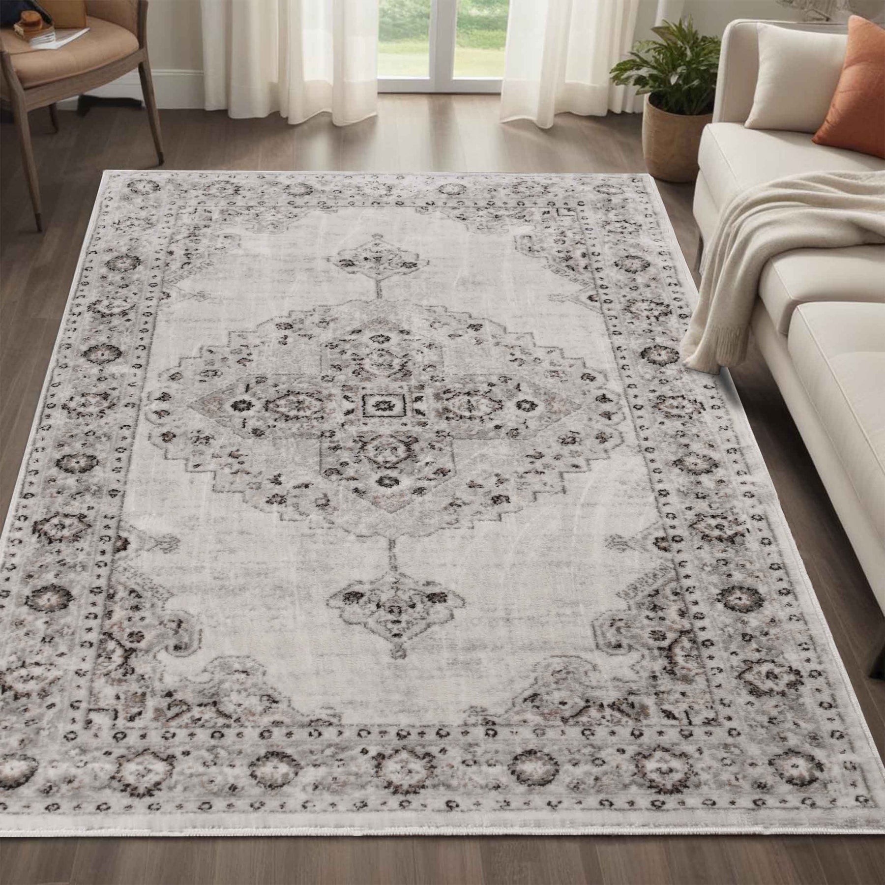 Demelza Vintage Traditional Oriental Medallion Indoor Area Rug or Runner