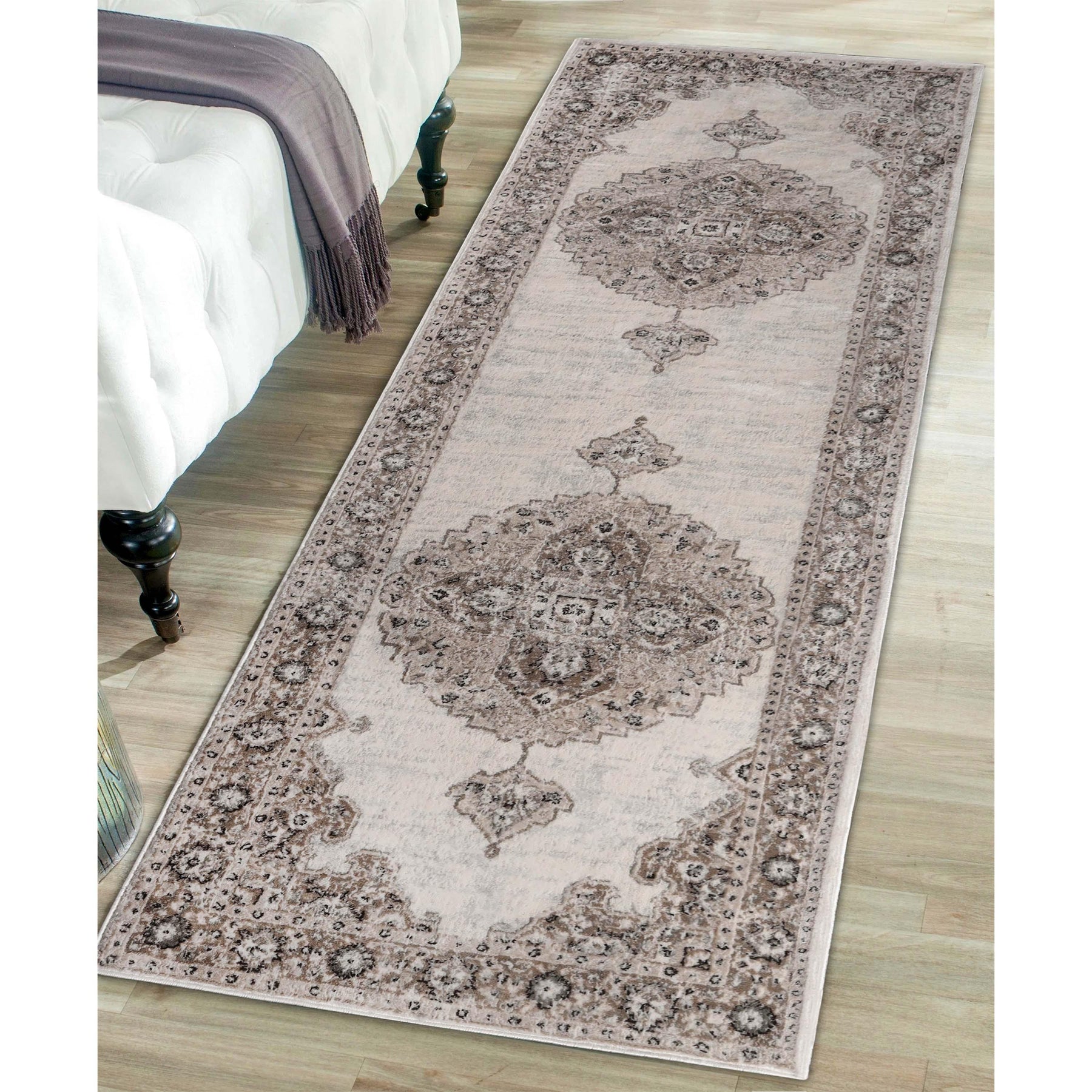 Demelza Vintage Traditional Oriental Medallion Indoor Area Rug or Runner