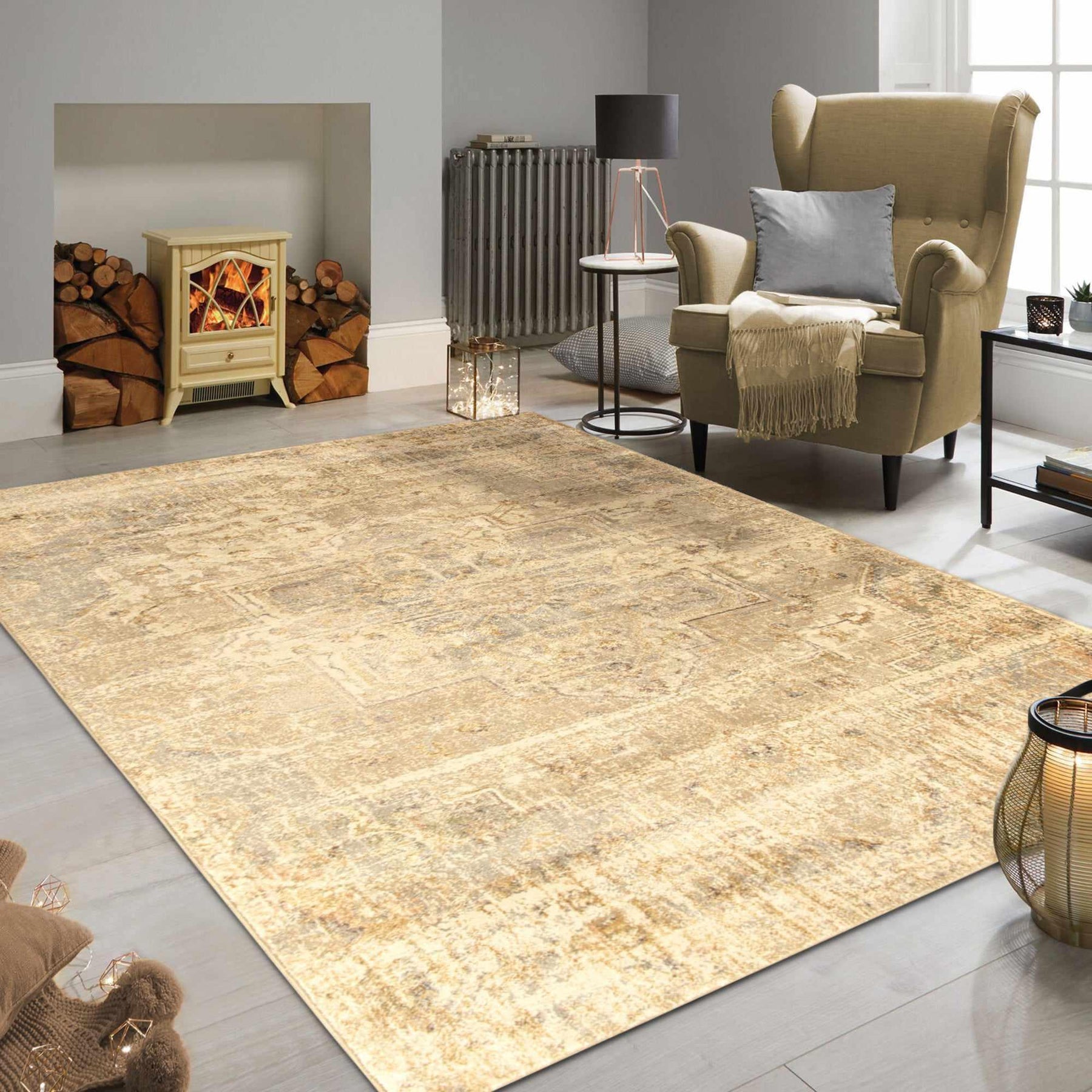Duard Heavily Distressed Geometric Medallion Area Rug
