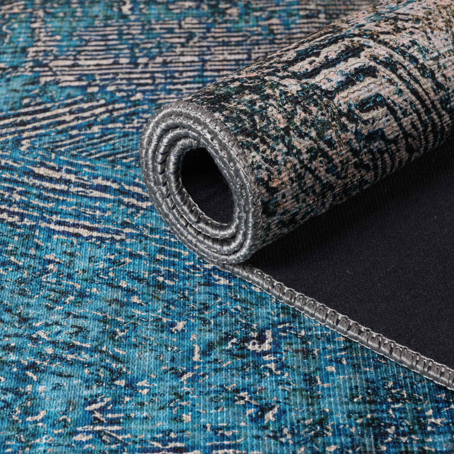 Elio Modern Geometric Indoor Area Rug or Runner Rug