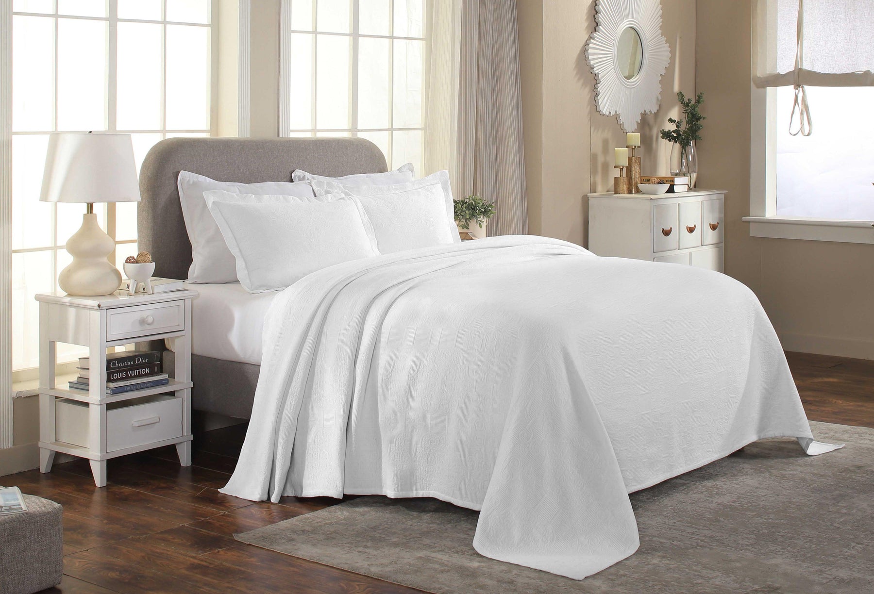 Florin Cotton Matelasse Weave Jacquard Scroll Medallion Bedspread Set