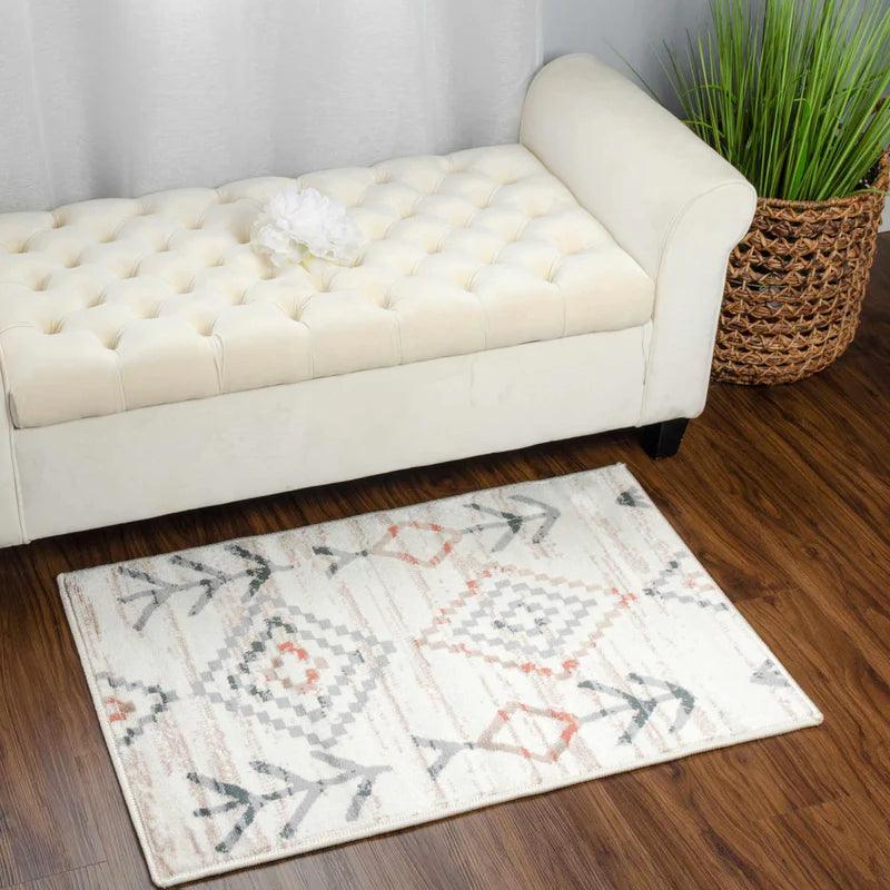 Gared Traditional Southwestern Tribal Area Rug Bone