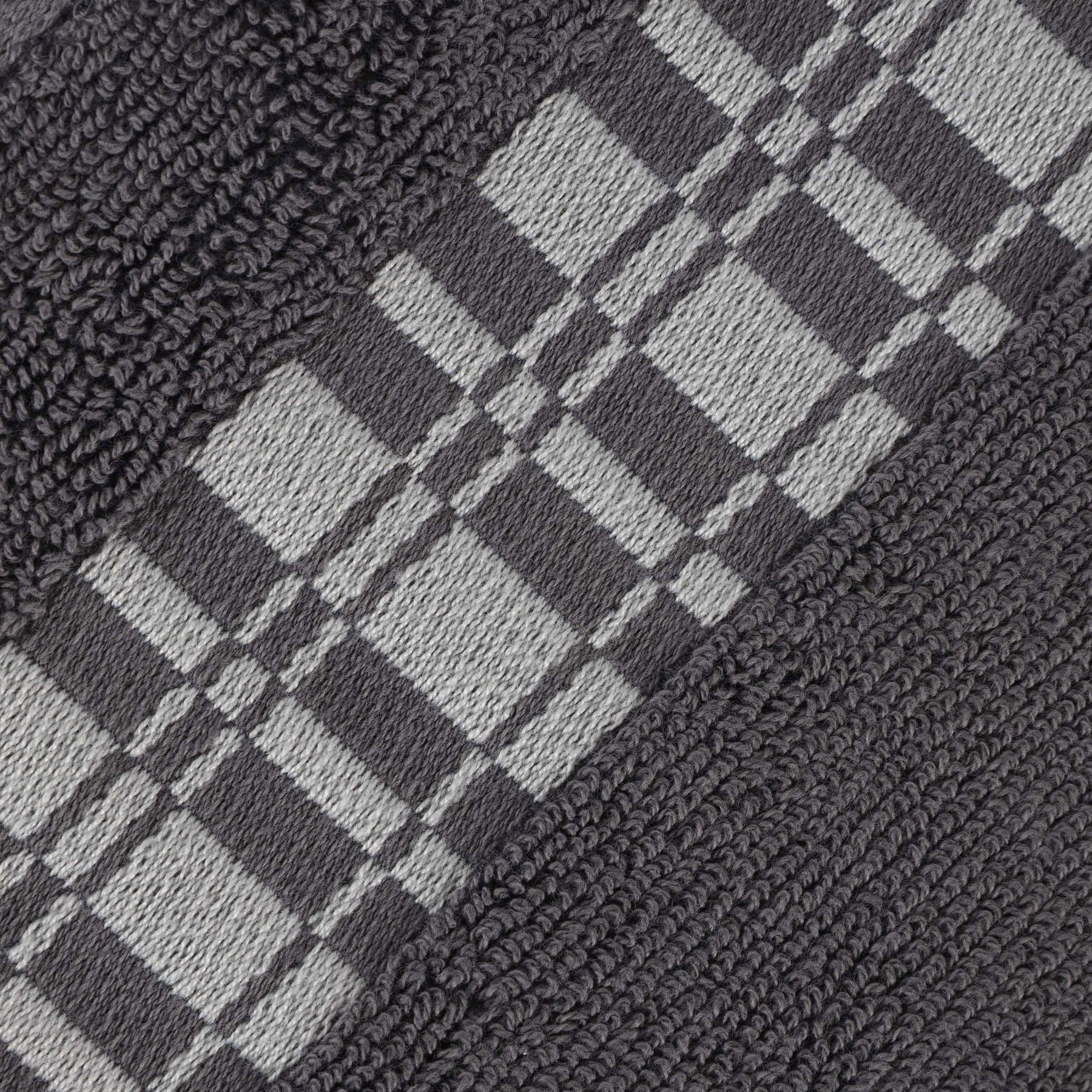 Larissa Cotton Geometric Border Bath Towel Set of 4