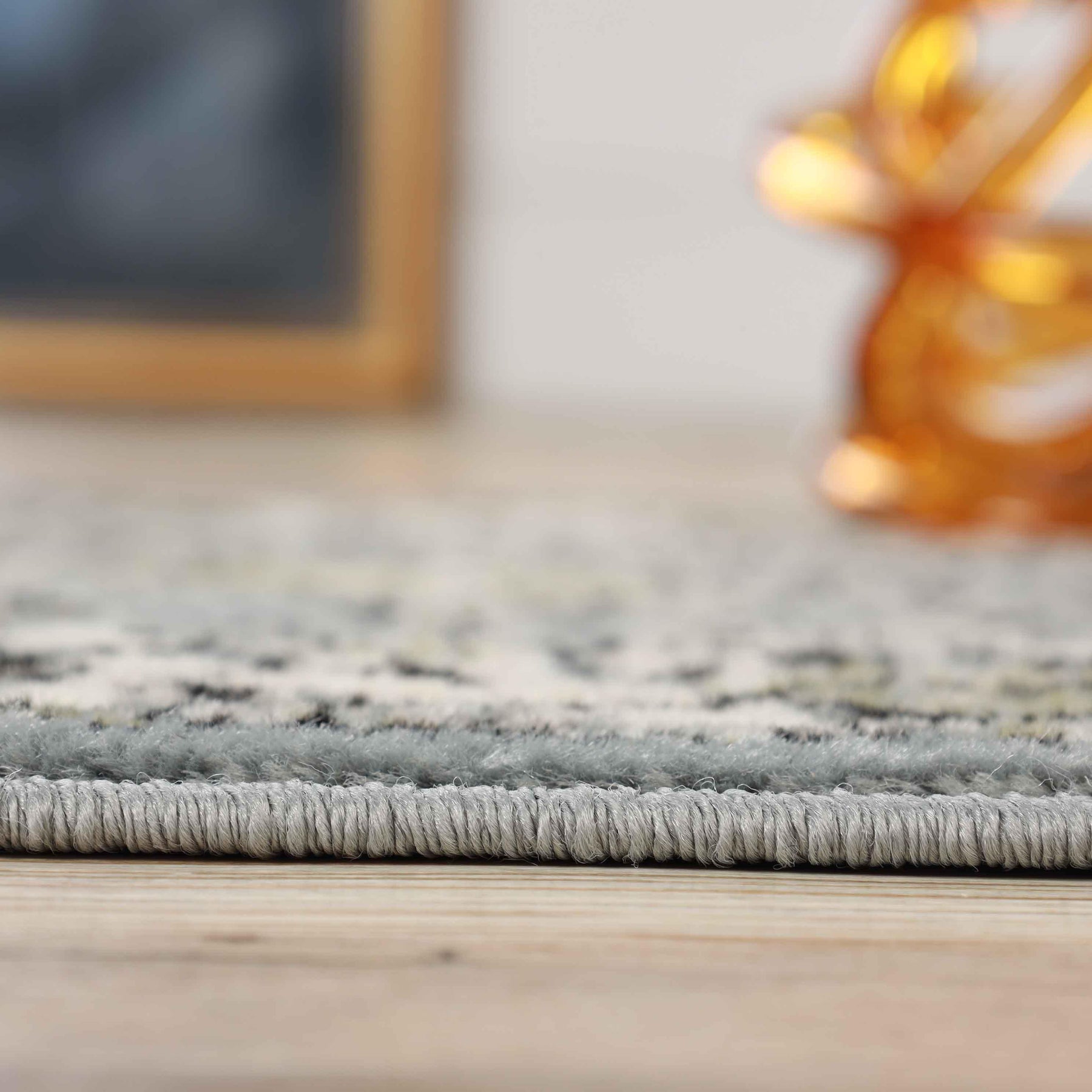 Lille Traditional Elegant Floral Textured Indoor Area Rug