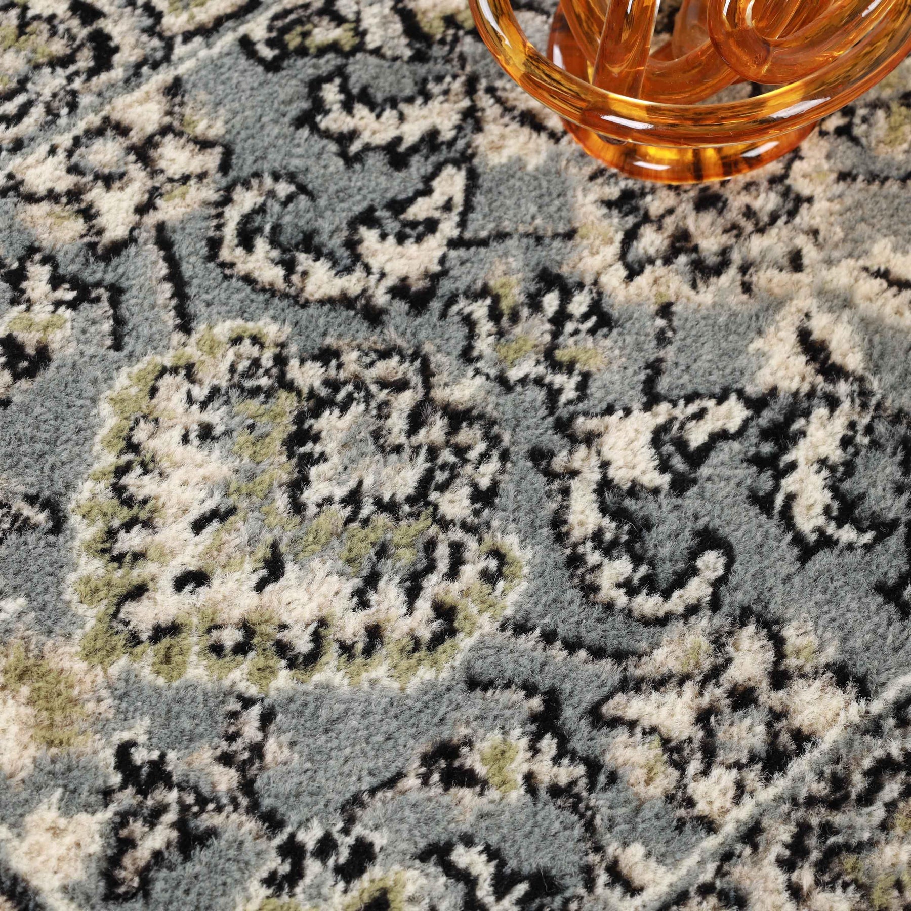 Lille Traditional Elegant Floral Textured Indoor Area Rug