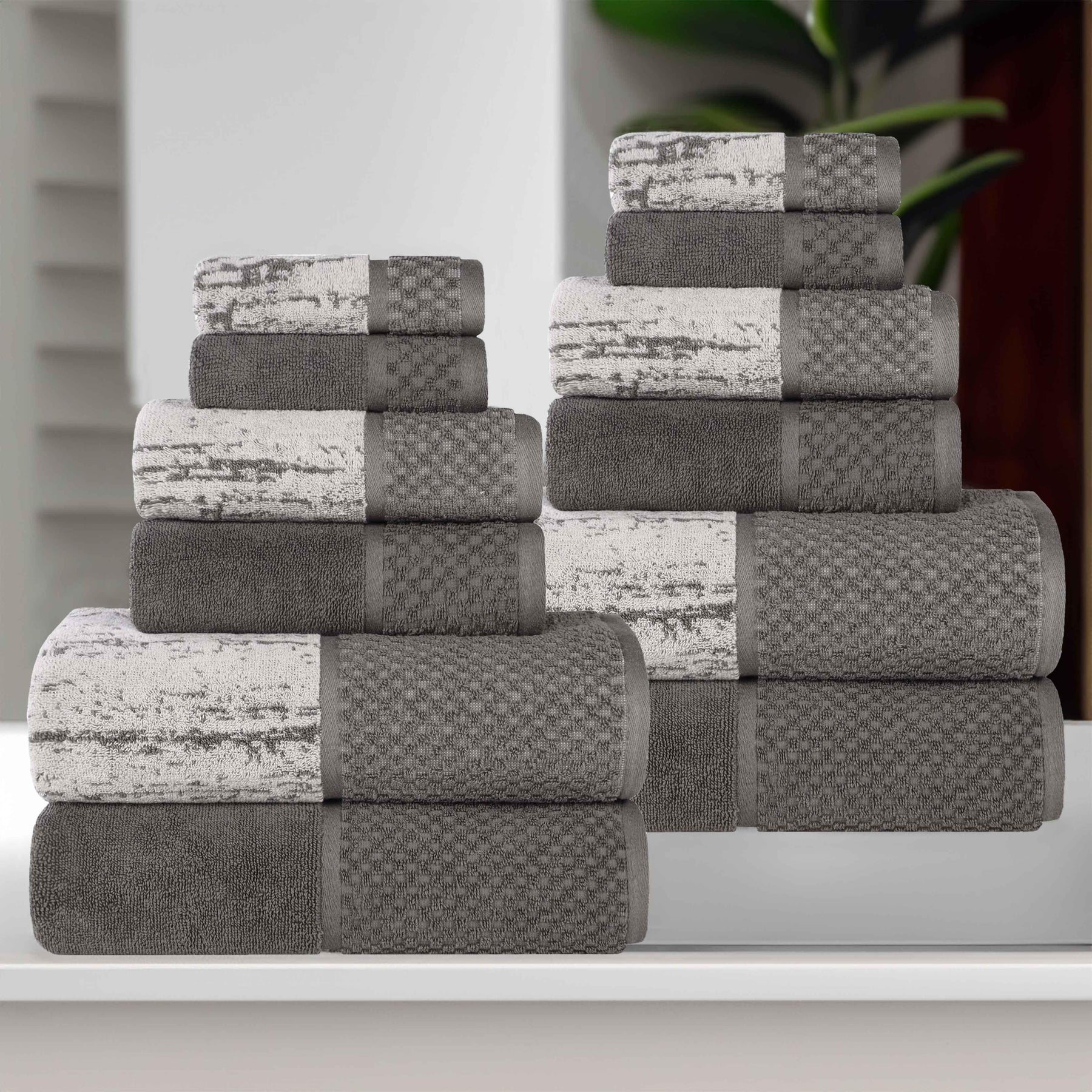 Lodie Cotton Jacquard Solid and Two-Toned 12 Piece Assorted Towel Set
