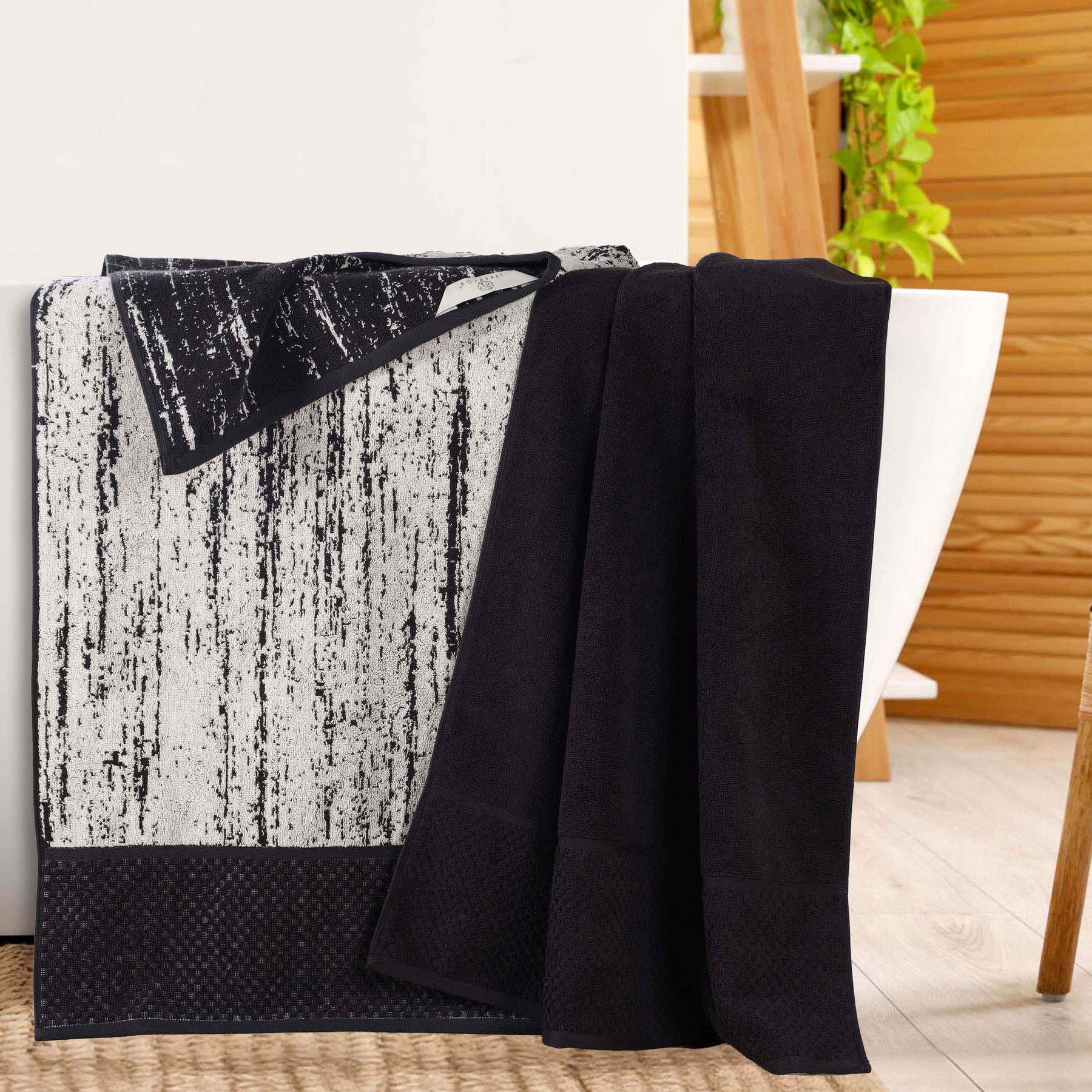 Lodie Cotton Jacquard Solid and Two-Toned Bath Sheet Set of 2