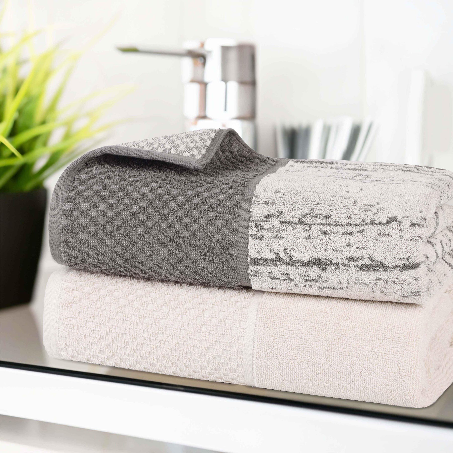 Lodie Cotton Jacquard Solid and Two-Toned Bath Sheet Set of 2