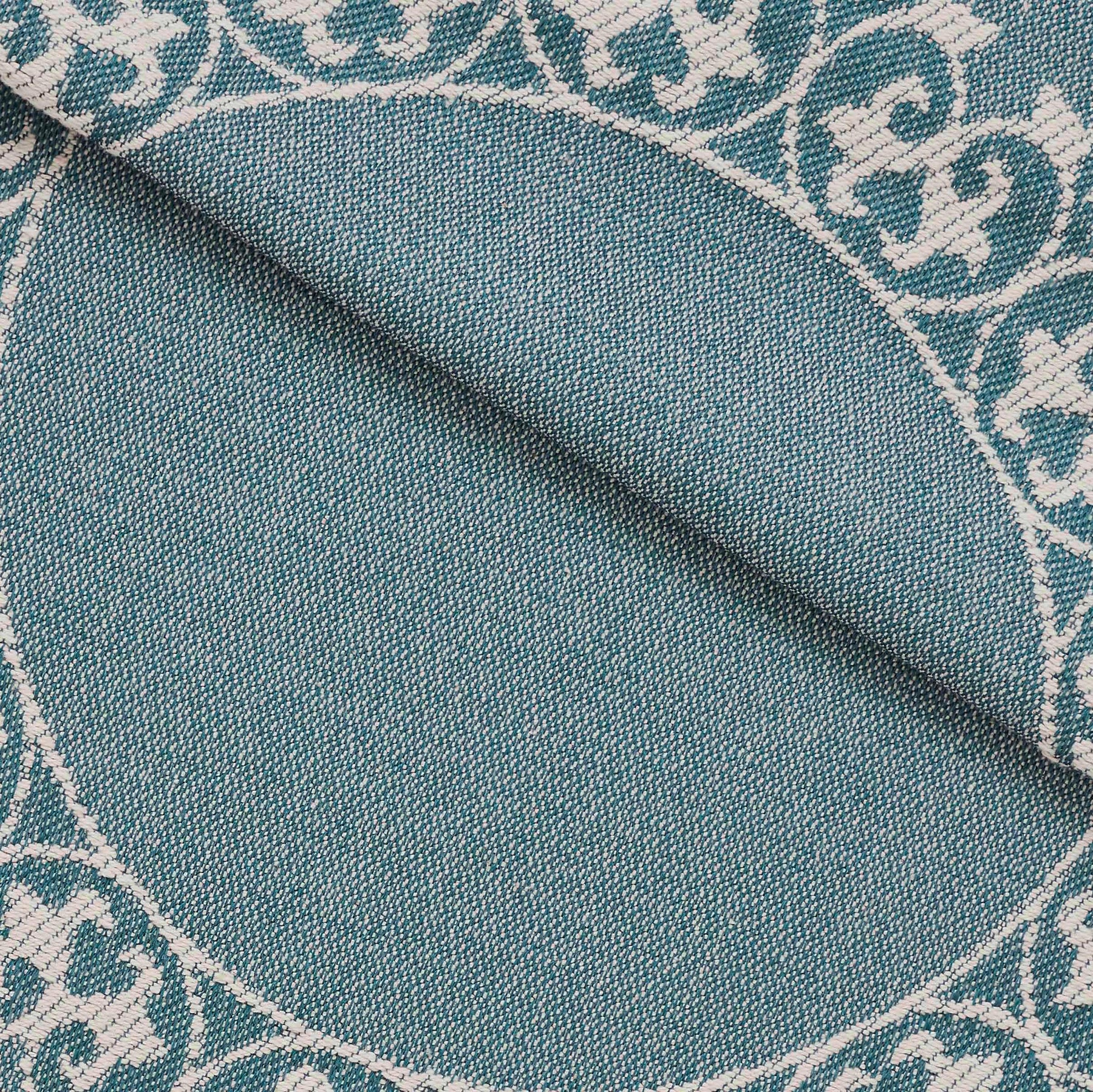 Lyron Cotton Blend Woven Jacquard Floral Scroll Bedspread Set