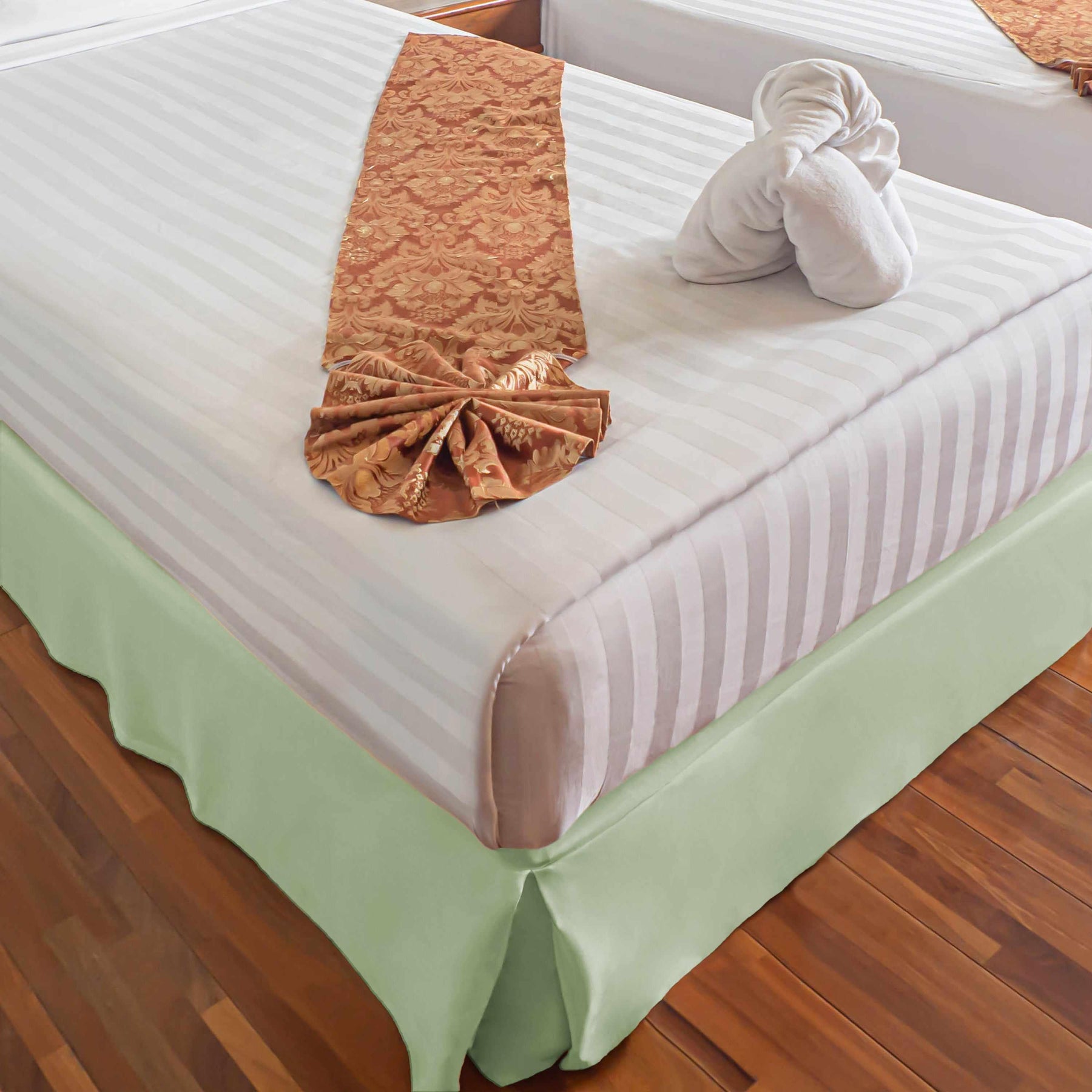 Microfiber Wrinkle-Free Solid 15-Inch Drop Bed Skirt
