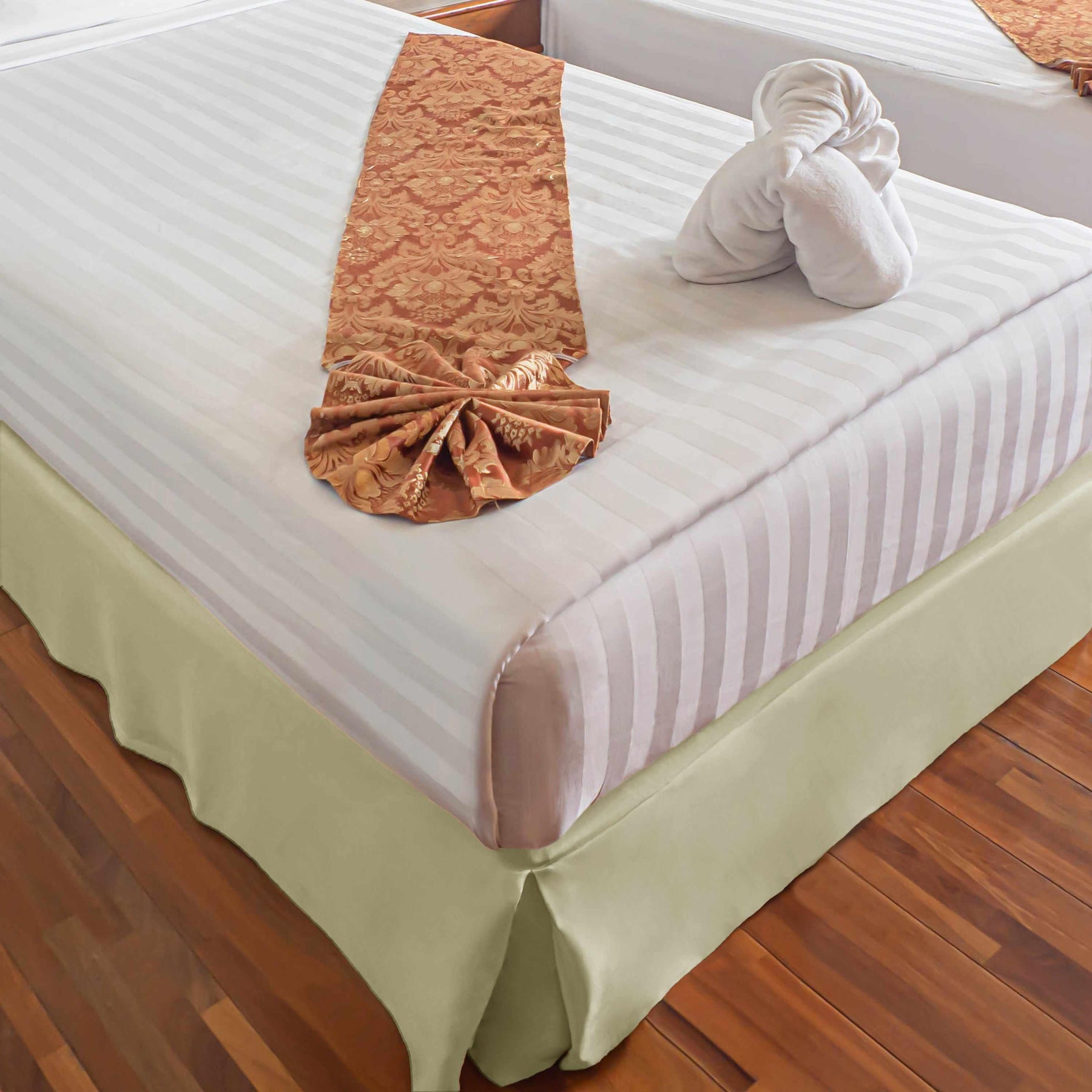 Microfiber Wrinkle-Free Solid 15-Inch Drop Bed Skirt