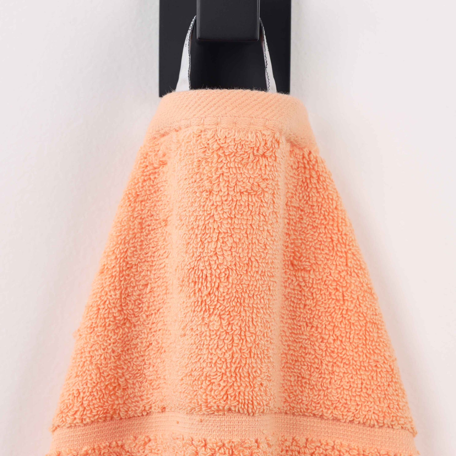 Mile Smart Twist Viscose Cotton Blend Solid 3 Piece Towel Set