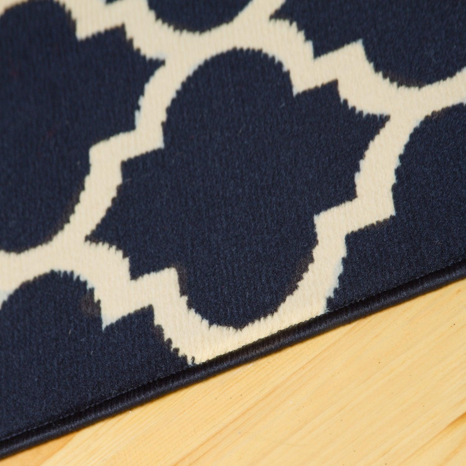 Modern Quatrefoil Geometric Lattice Indoor Area Rug