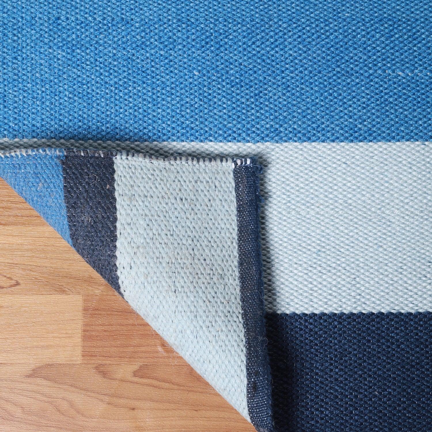 Modern Stripes Area Rug Indoor Outdoor Durable Pattern Rug