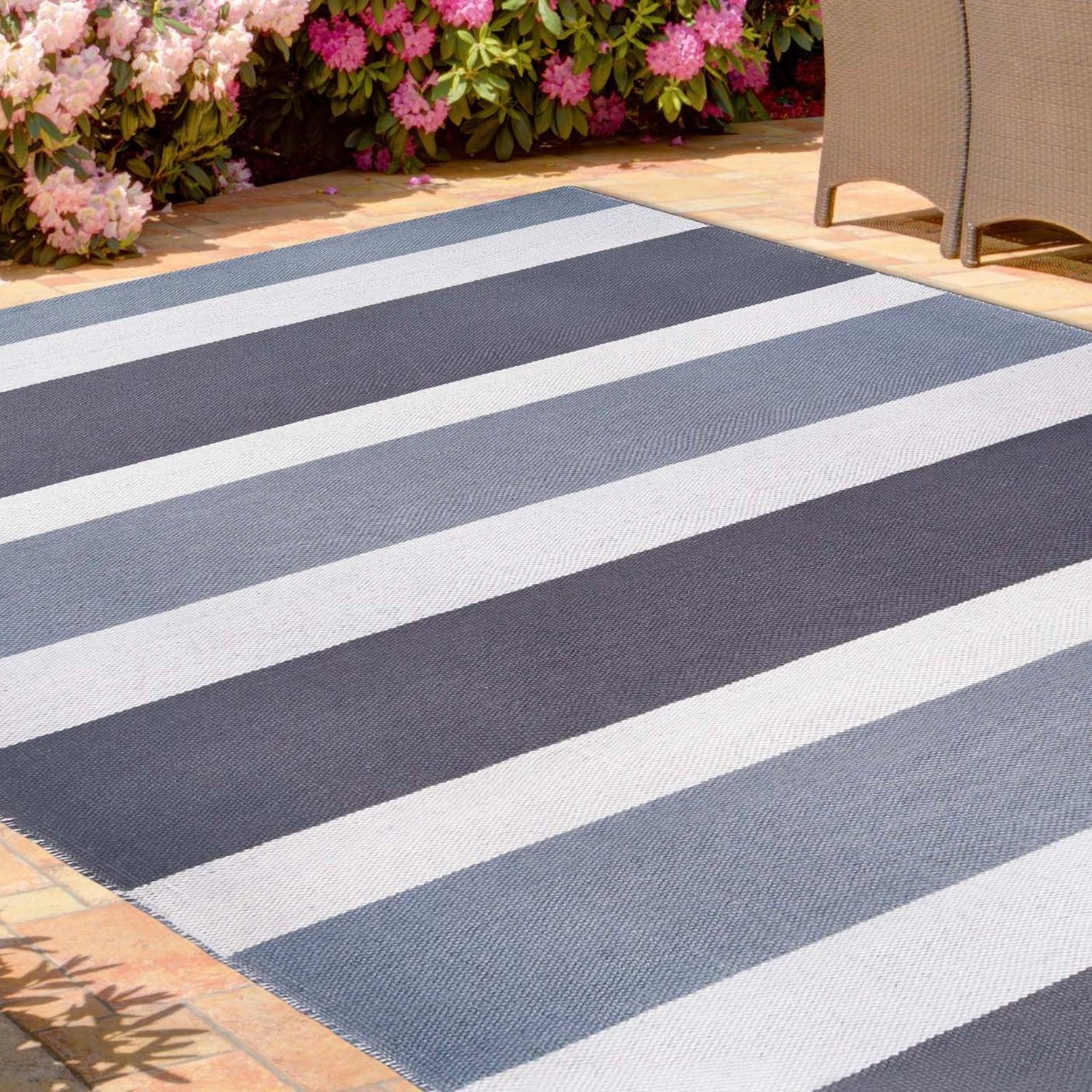 Modern Stripes Area Rug Indoor Outdoor Durable Pattern Rug