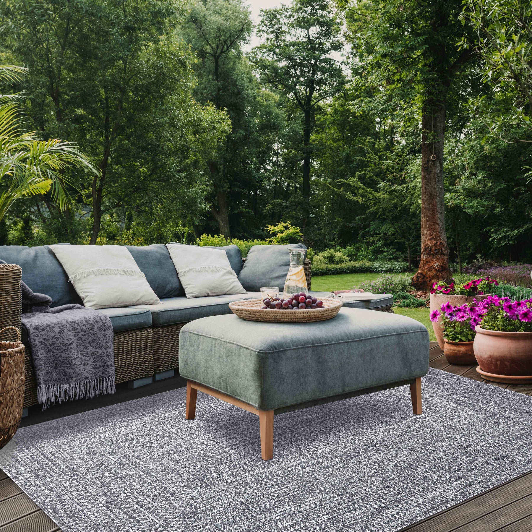 Multi Toned Braided Area Rug Bohemian Indoor Outdoor Rugs