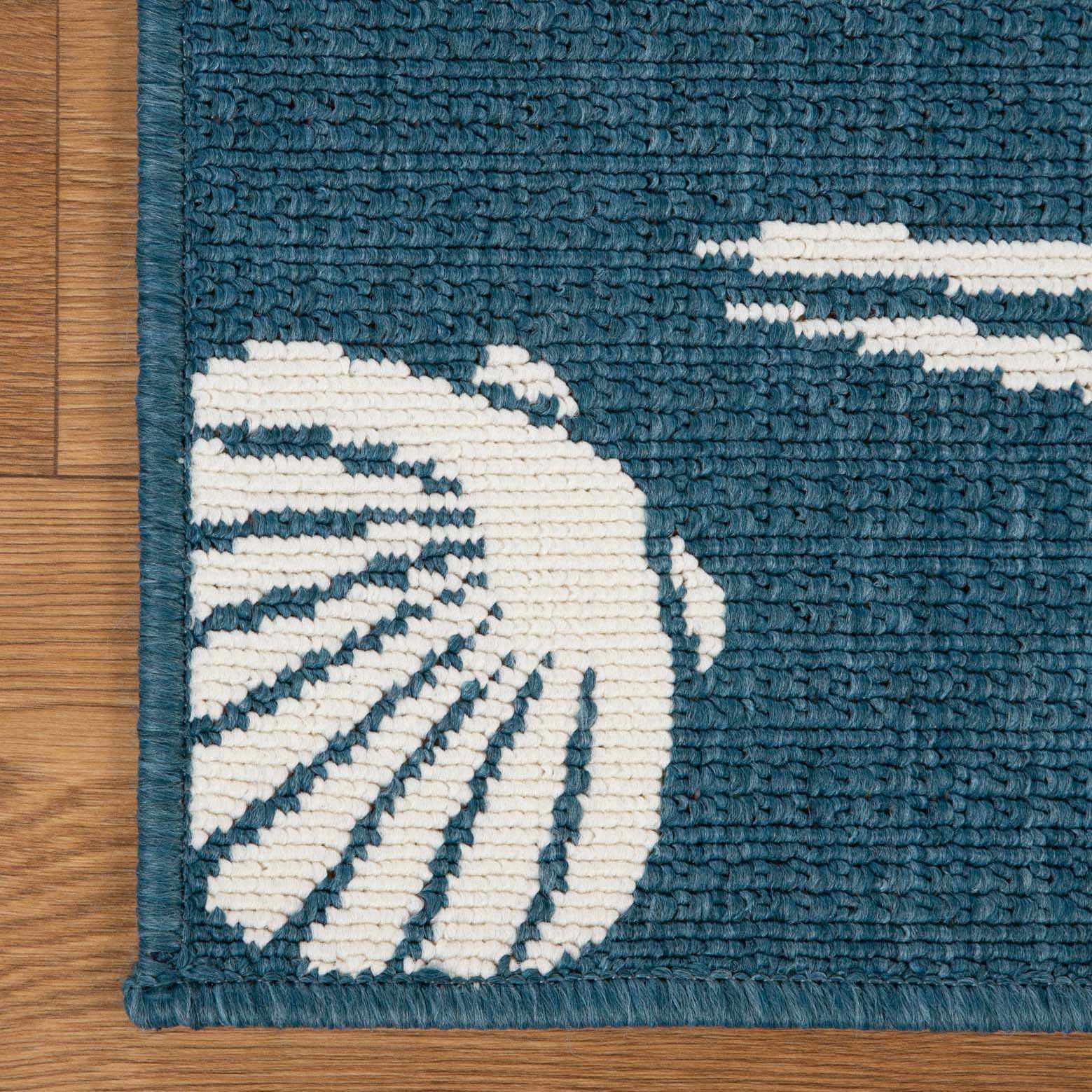 Nautical Seashells and Starfish Coastal Indoor Outdoor Area Rug