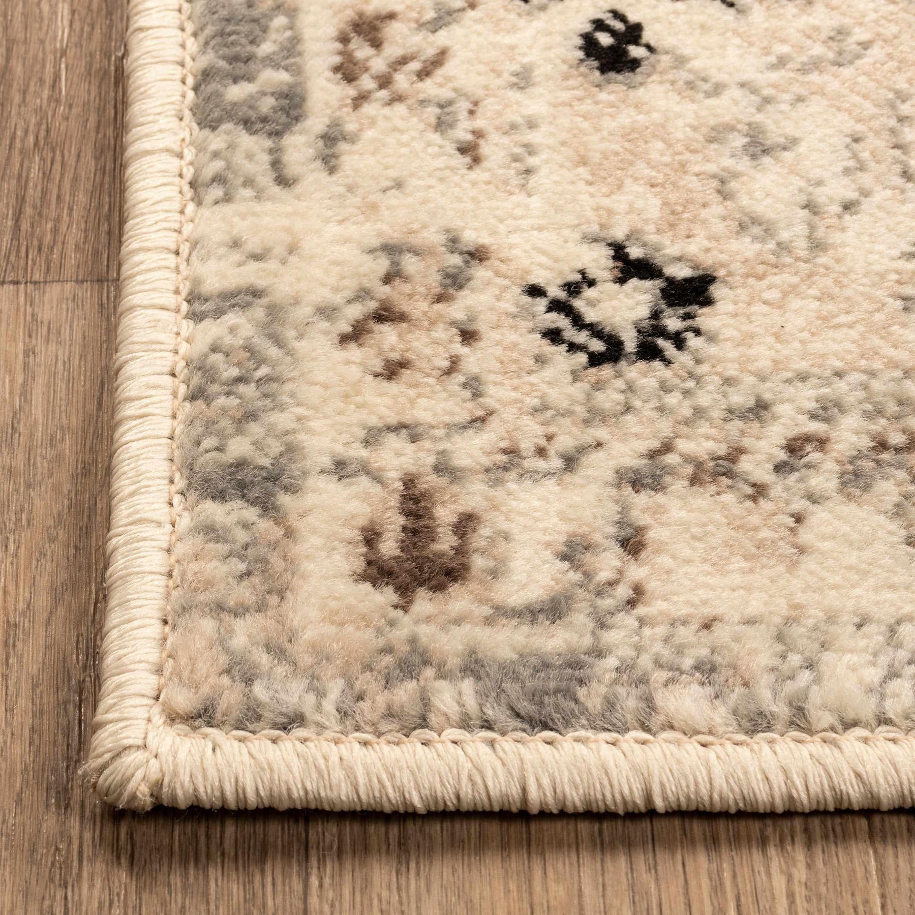 Nysa Bohemian Floral Vines Indoor Area Rugs Or Runner Rug