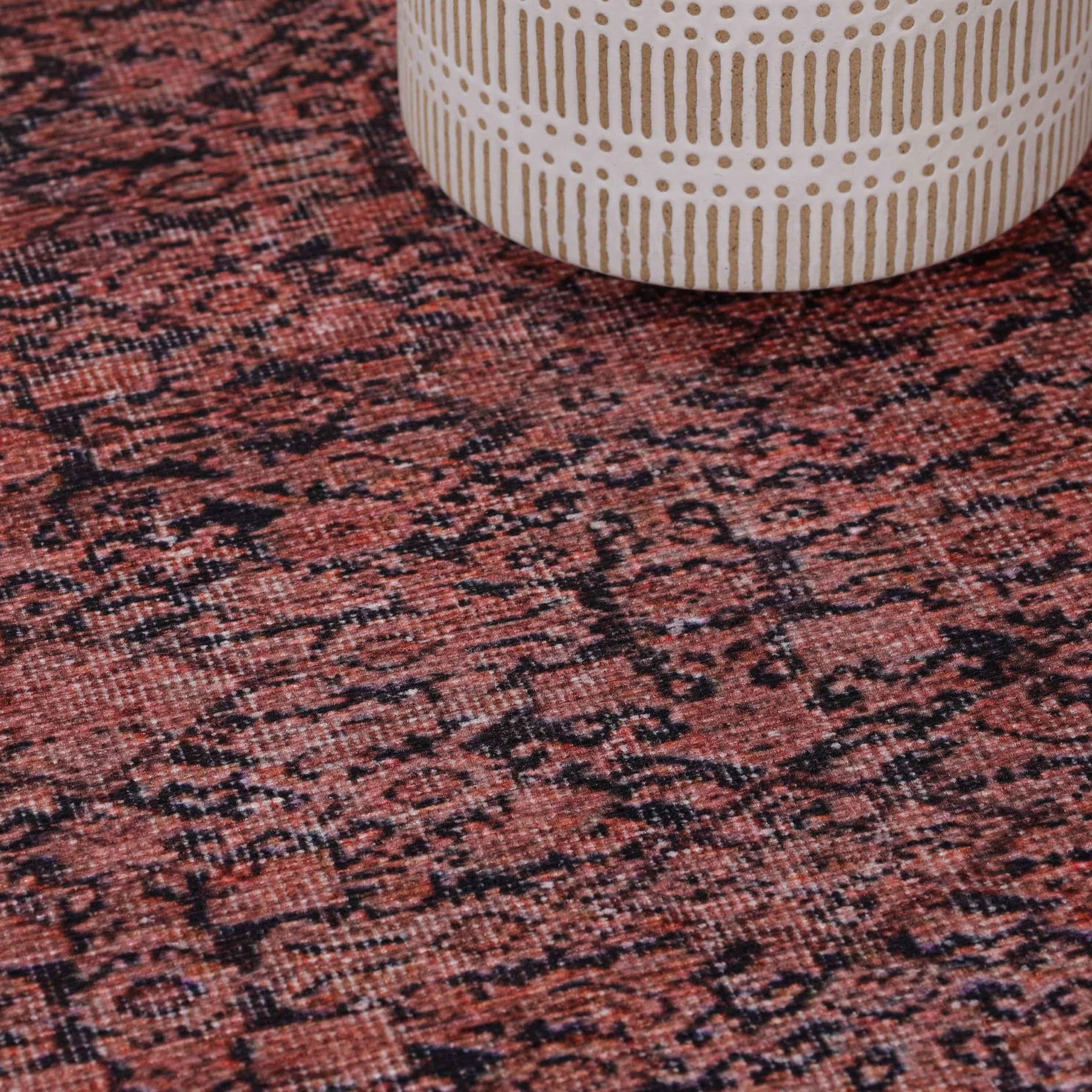 Oriental Vintage Medallion Power-Loomed Indoor Area Rug Garnet Red