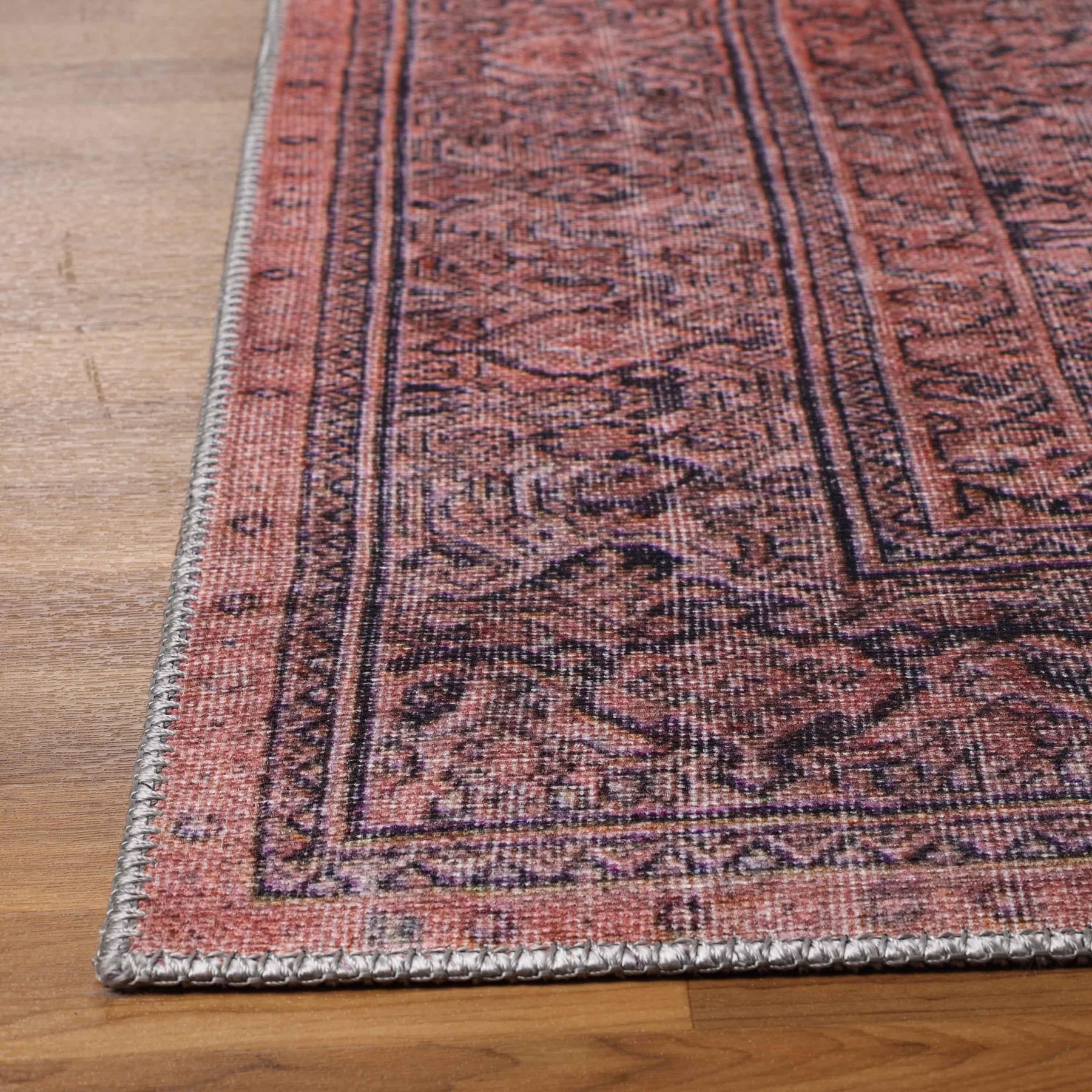 Oriental Vintage Medallion Power-Loomed Indoor Area Rug Garnet Red