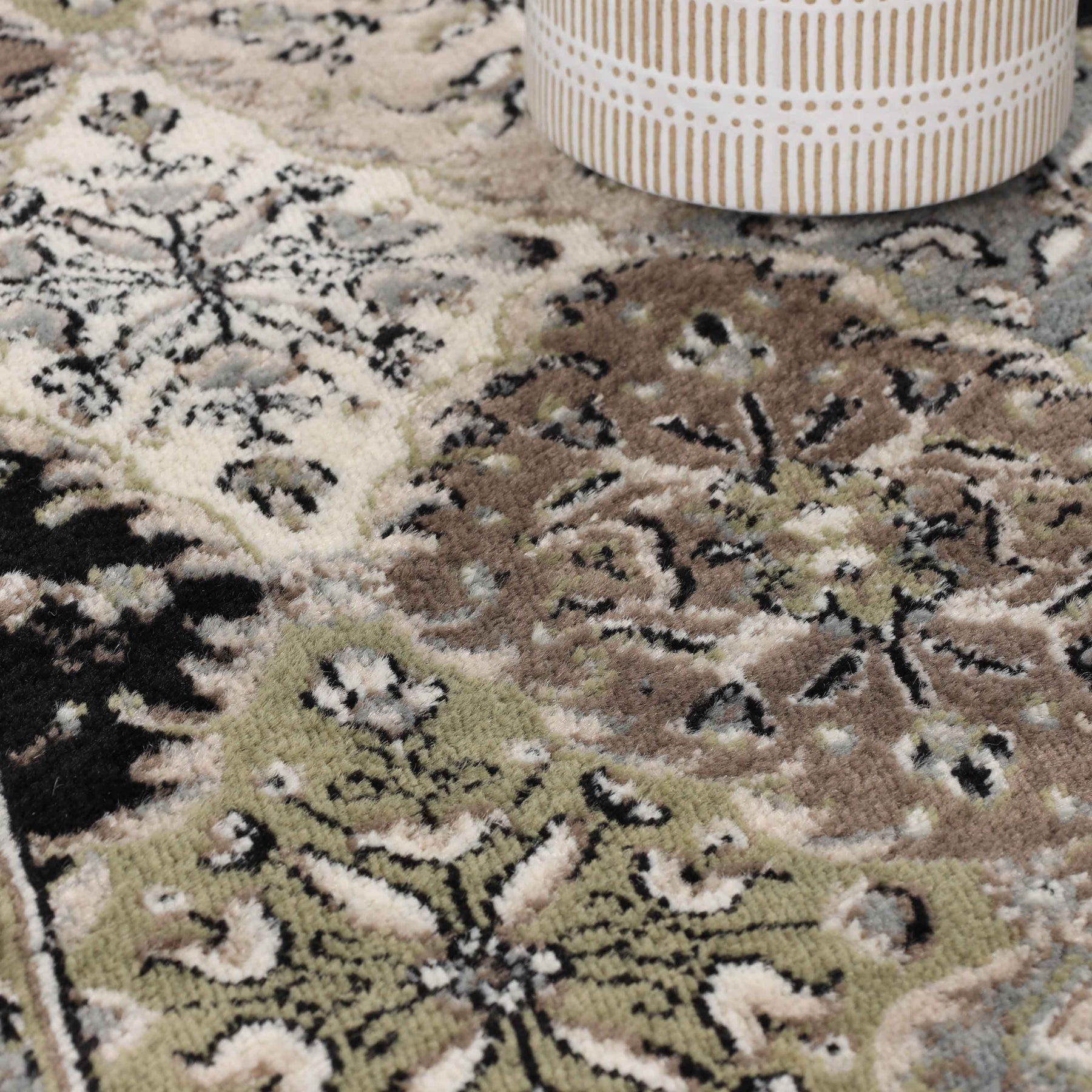 Paloma Contemporary Damask Indoor Area Rug or Runner Rug Or Door Mat