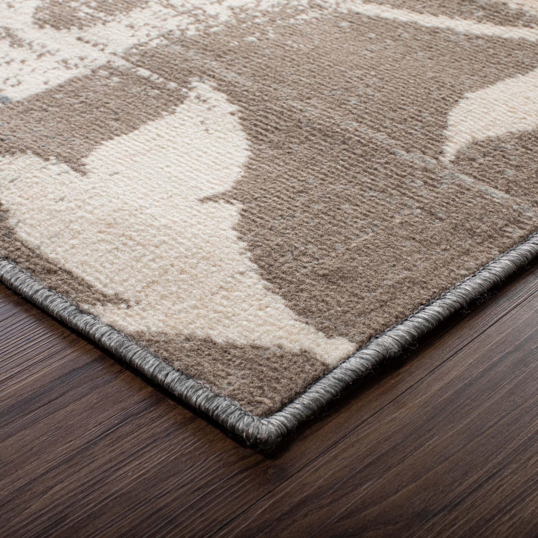 Pastiche Contemporary Floral Patchwork Indoor Area Rug or Runner