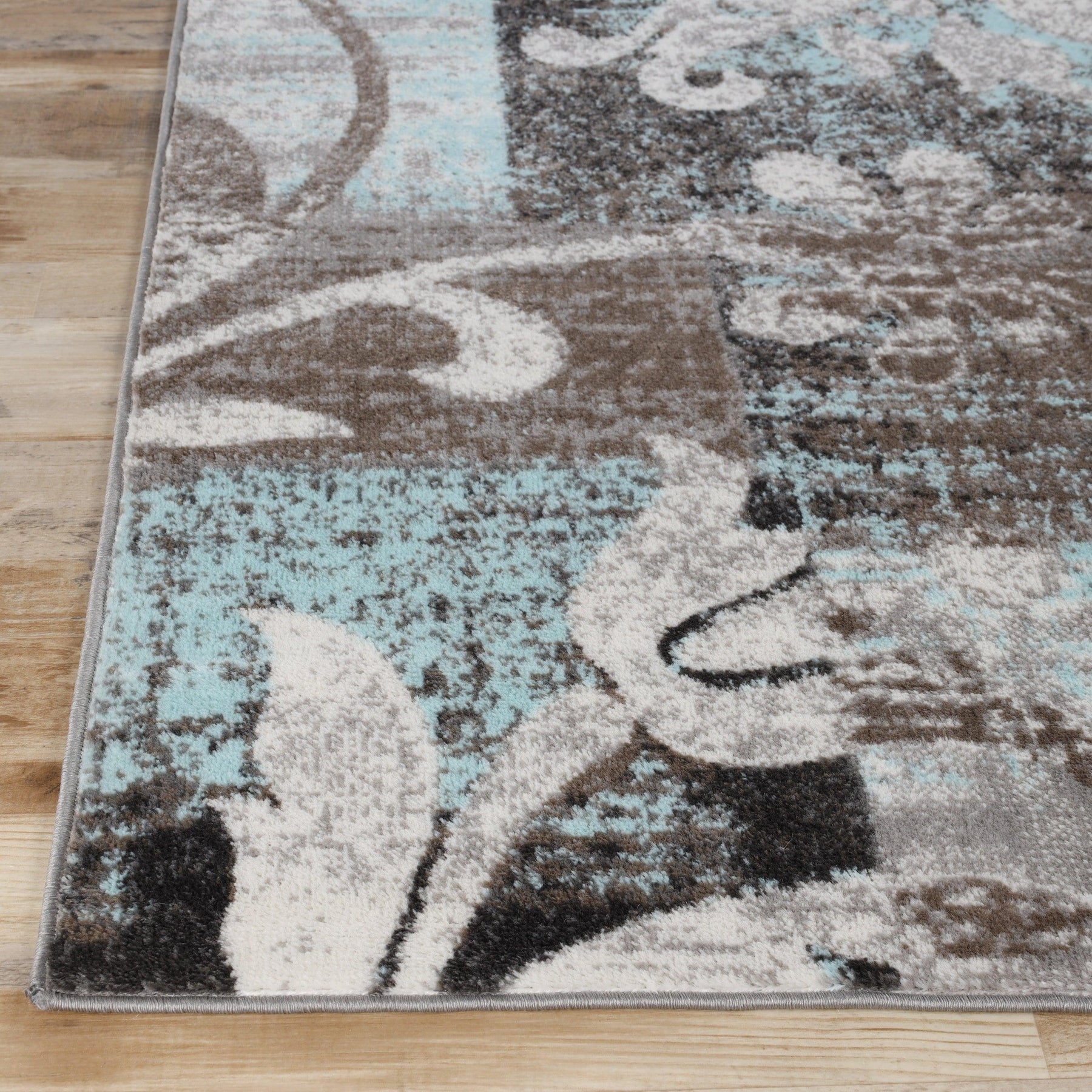Pastiche Contemporary Floral Patchwork Indoor Area Rug or Runner