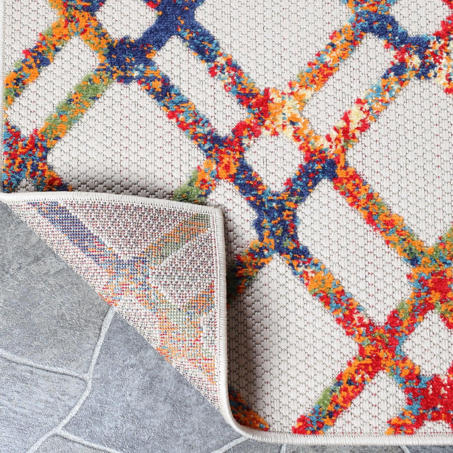 Paxson Geometric Diamond Lattice Indoor Outdoor Area Rug
