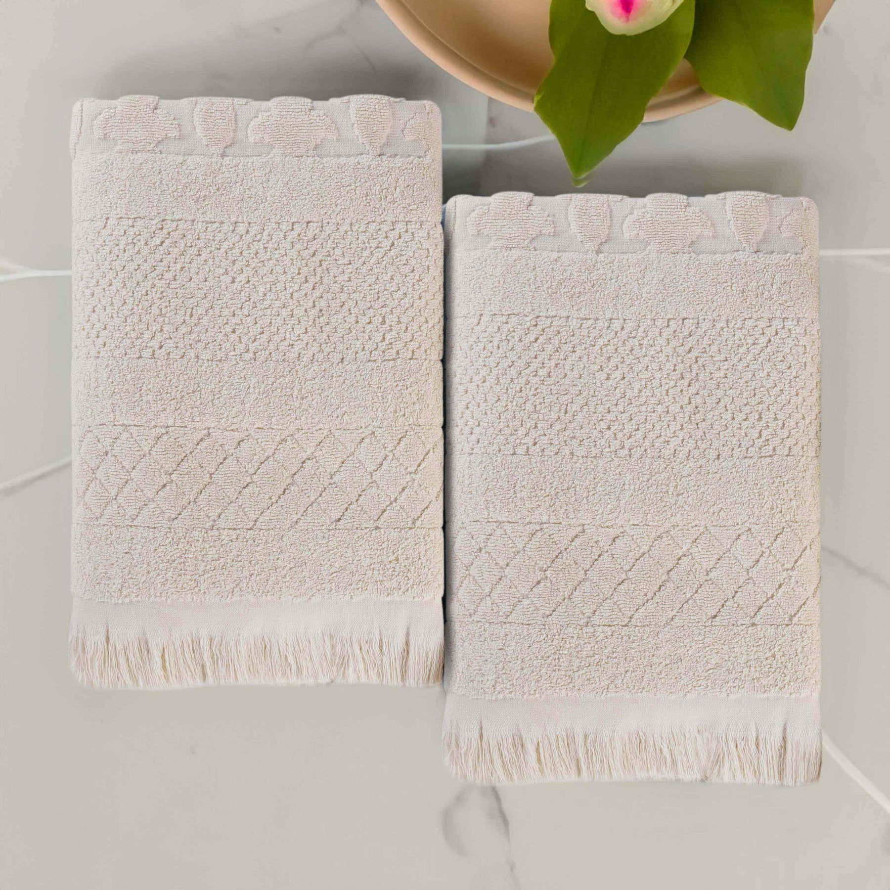Rolla Cotton Geometric Jacquard Plush Absorbent Bath Sheet Set of 2