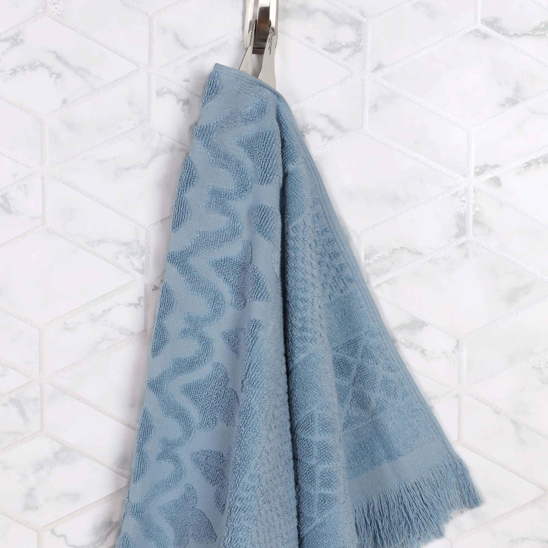 Rolla Cotton Geometric Jacquard Plush Soft Absorbent 8 Piece Towel Set