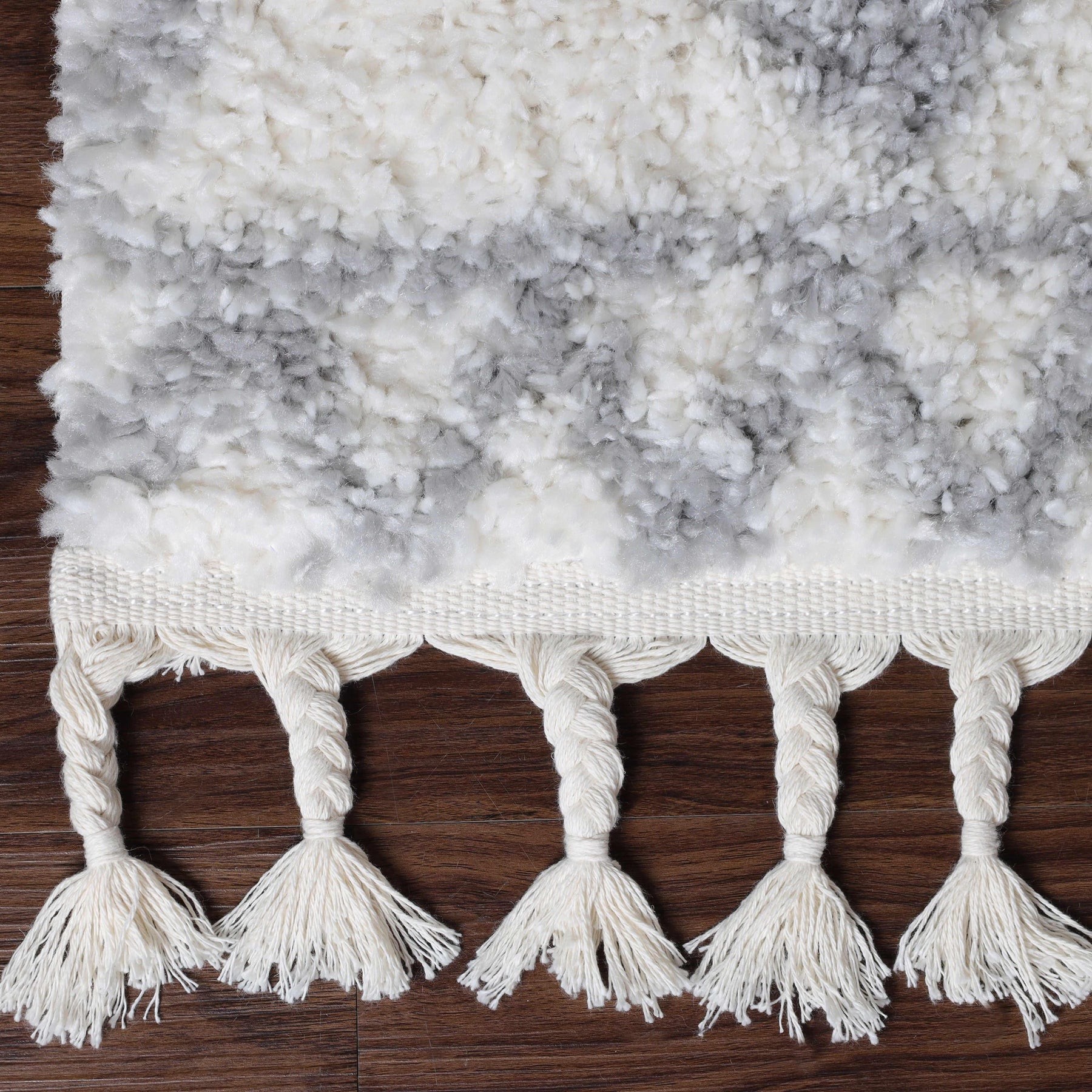 Serafina Boho Tribal Geometric Indoor Shag Area Rug with Tassels