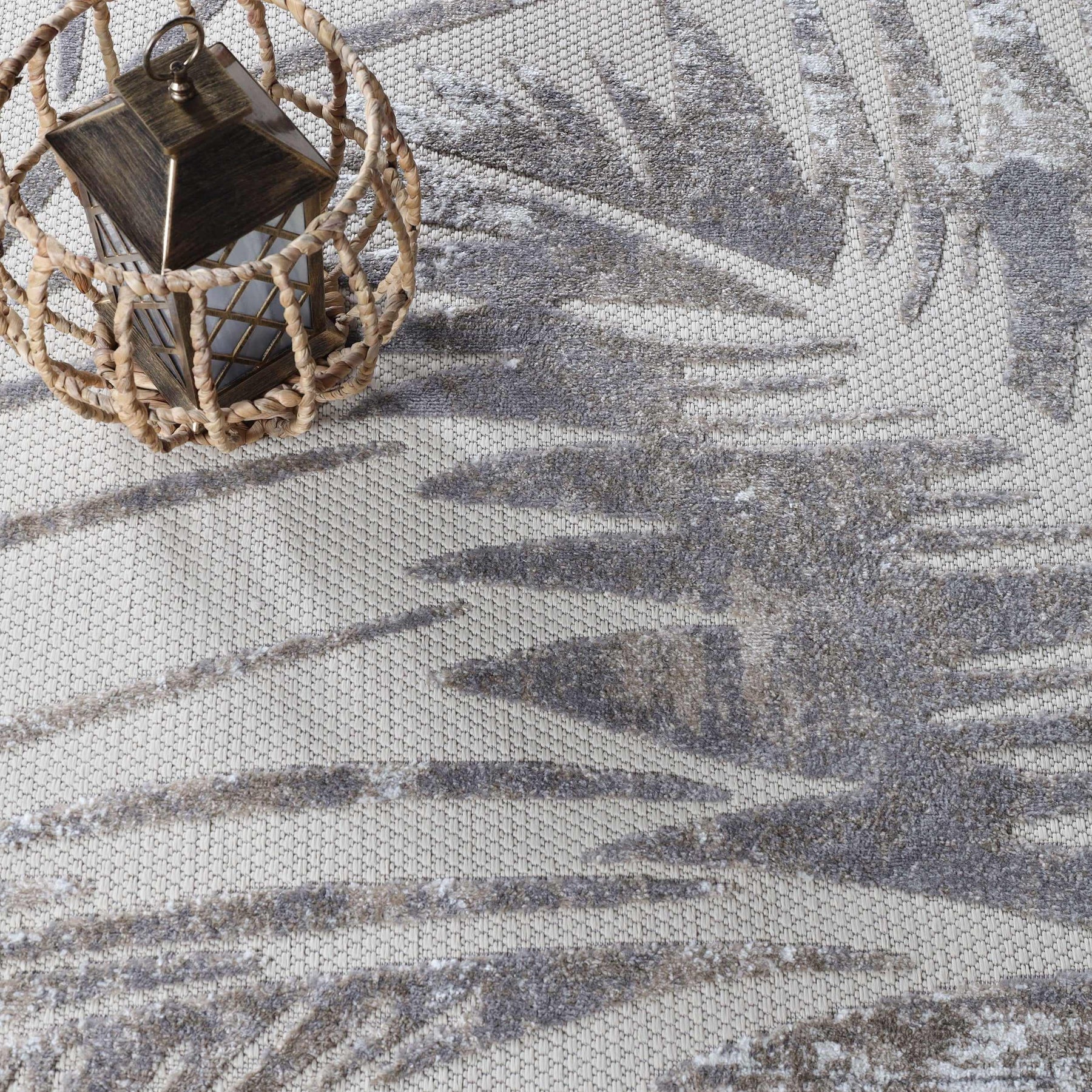 Siesta Botanical Leaves Geometric Area Rug Indoor Outdoor Rug