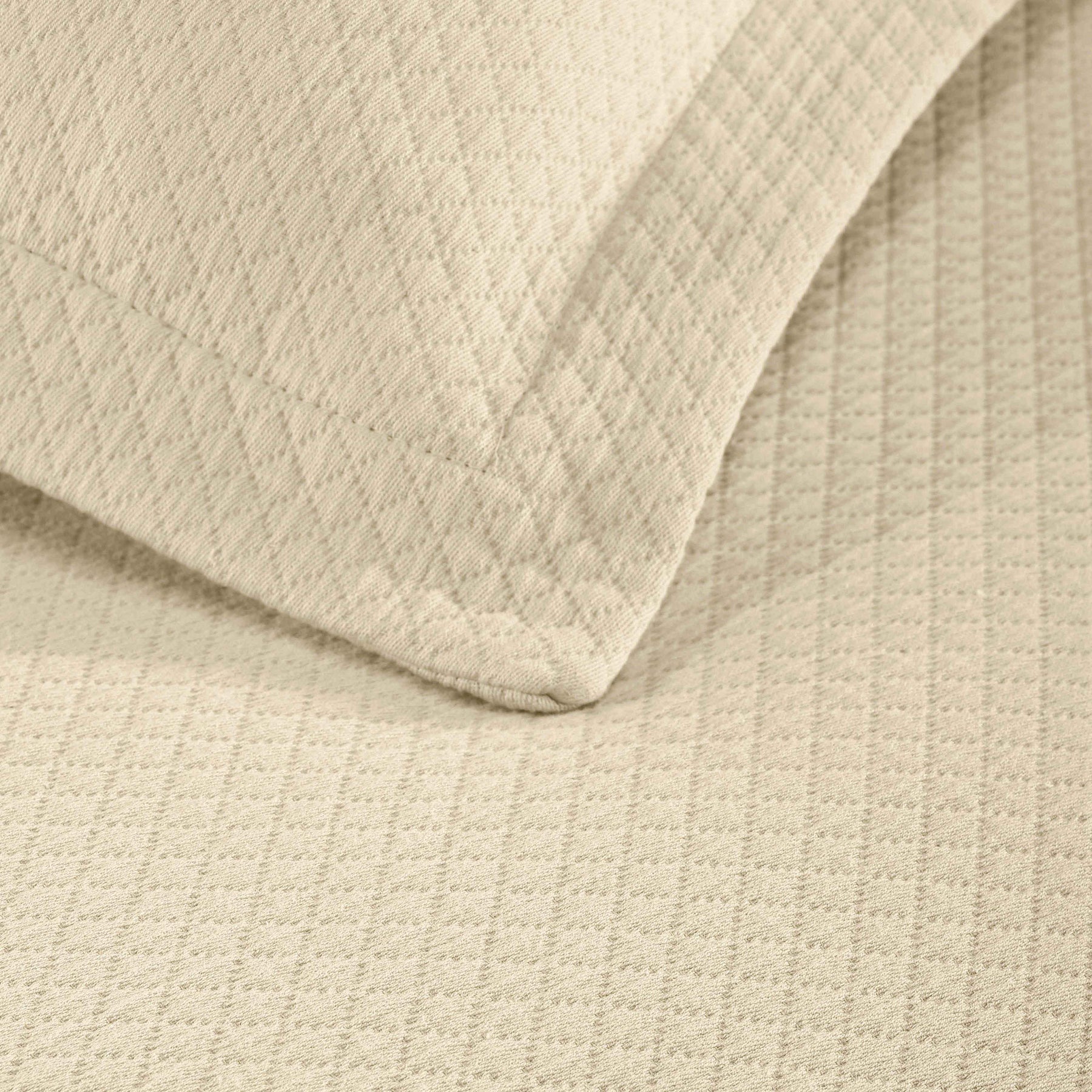 Solitaire Jacquard Matelassé Cotton Diamond Solitaire Bedspread Set