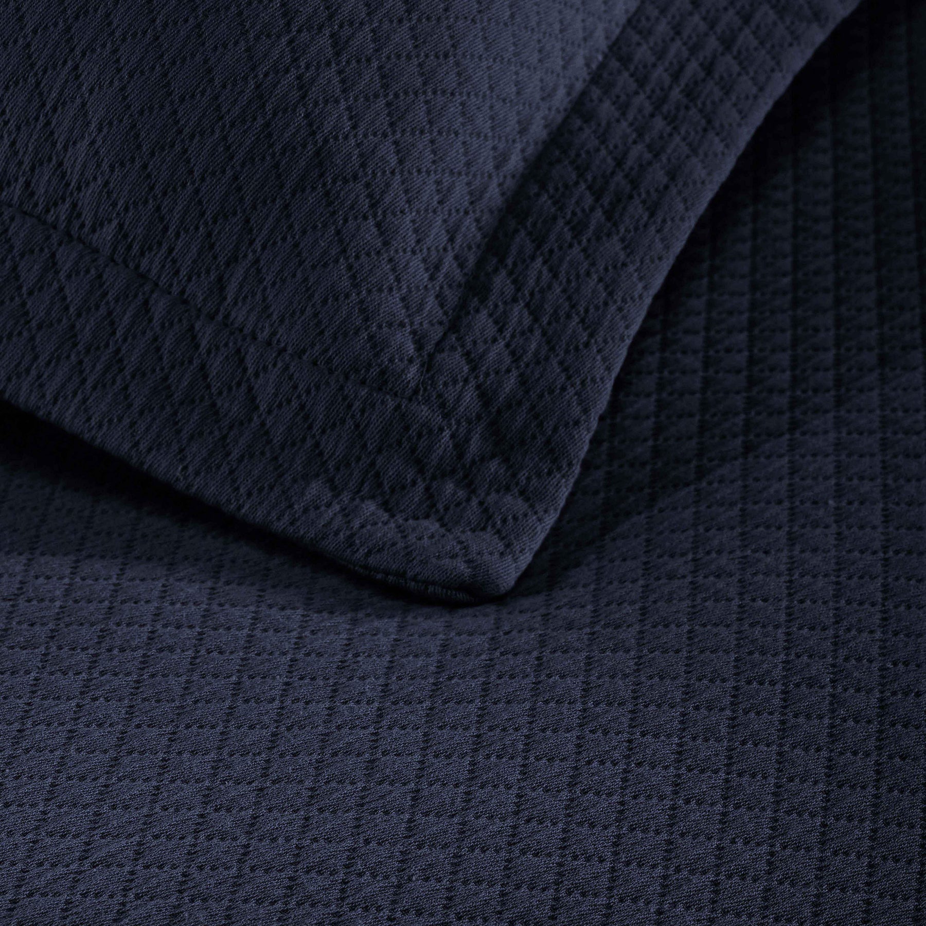 Solitaire Jacquard Matelassé Cotton Diamond Solitaire Bedspread Set