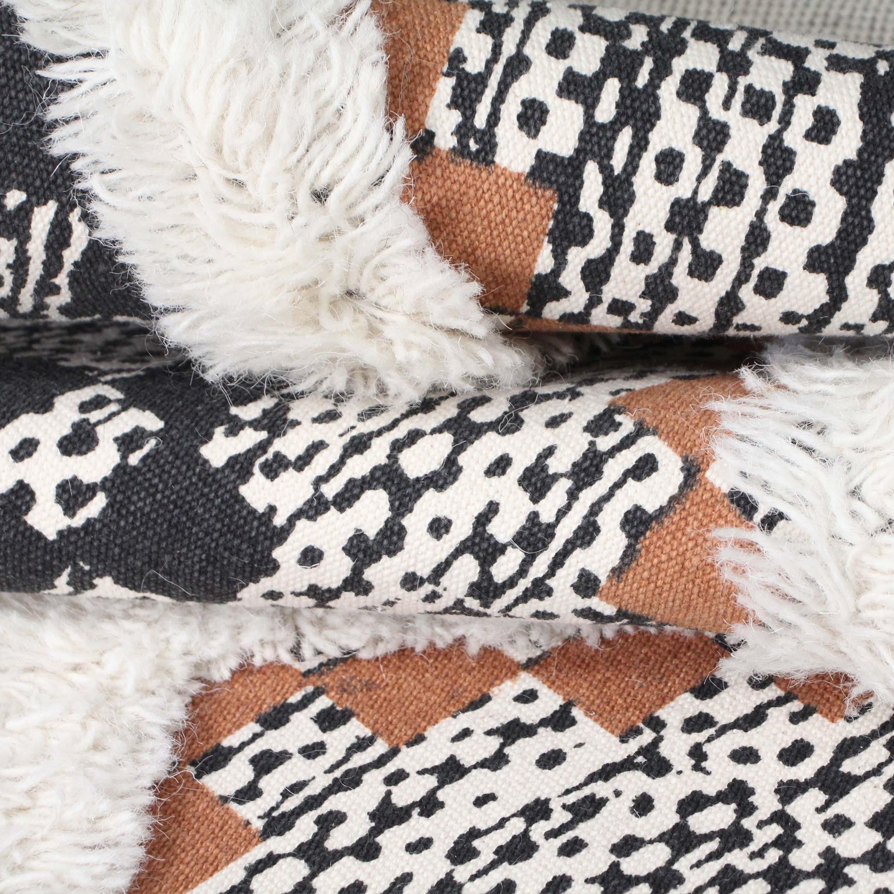 Taluah Cotton Wool Blend Geometric Indoor Area Rug Or Door Mat