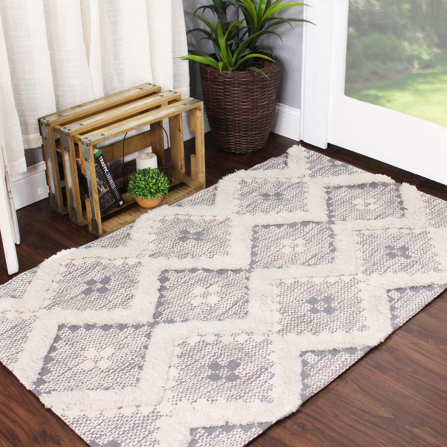 Taluah Cotton Wool Blend Geometric Indoor Area Rug Or Door Mat