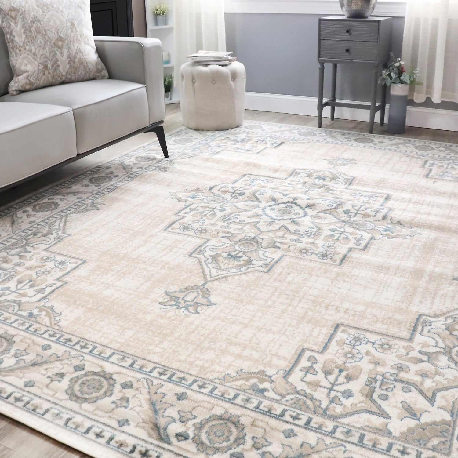 Traditional Geometric Floral Medallion Indoor Area Rug