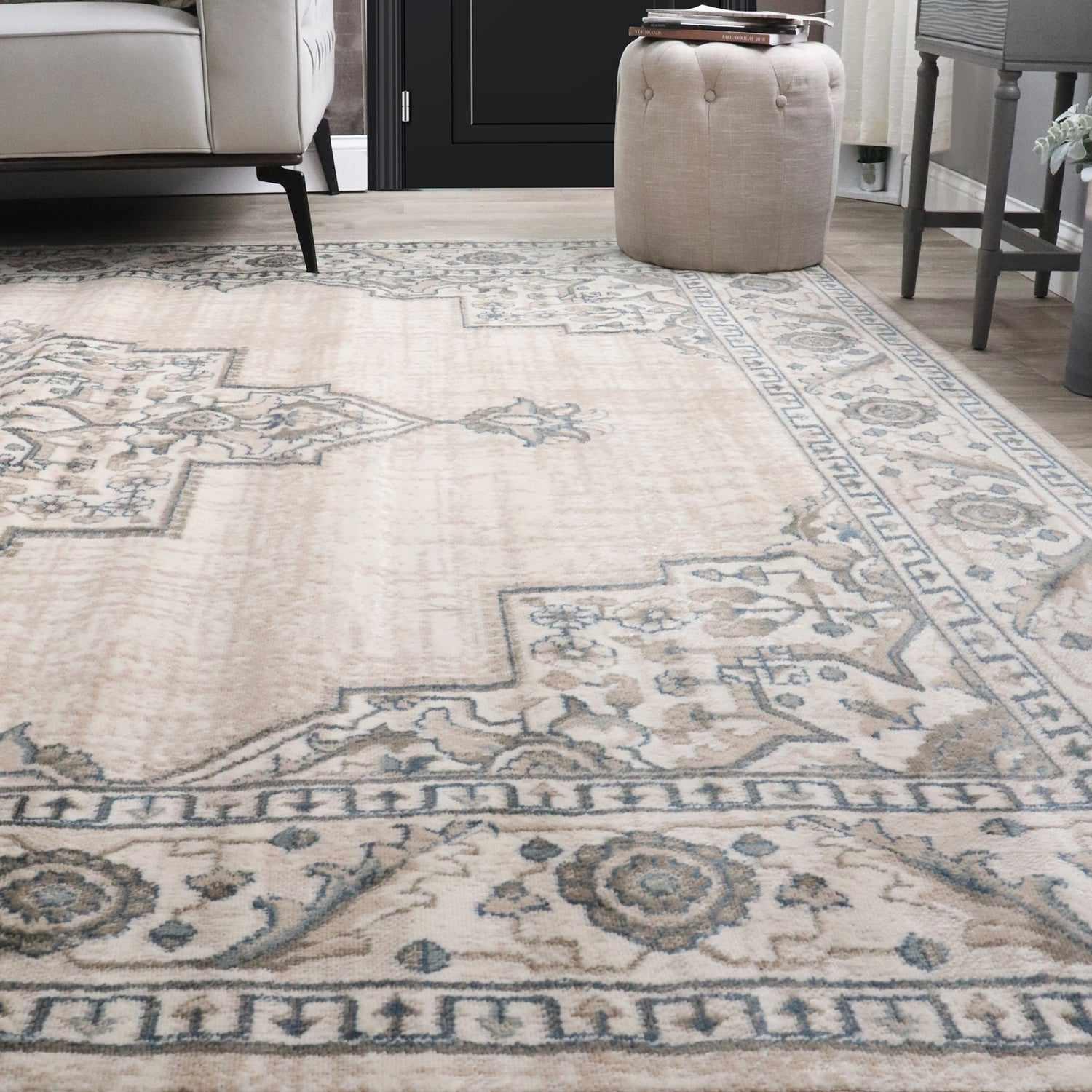Traditional Geometric Floral Medallion Indoor Area Rug