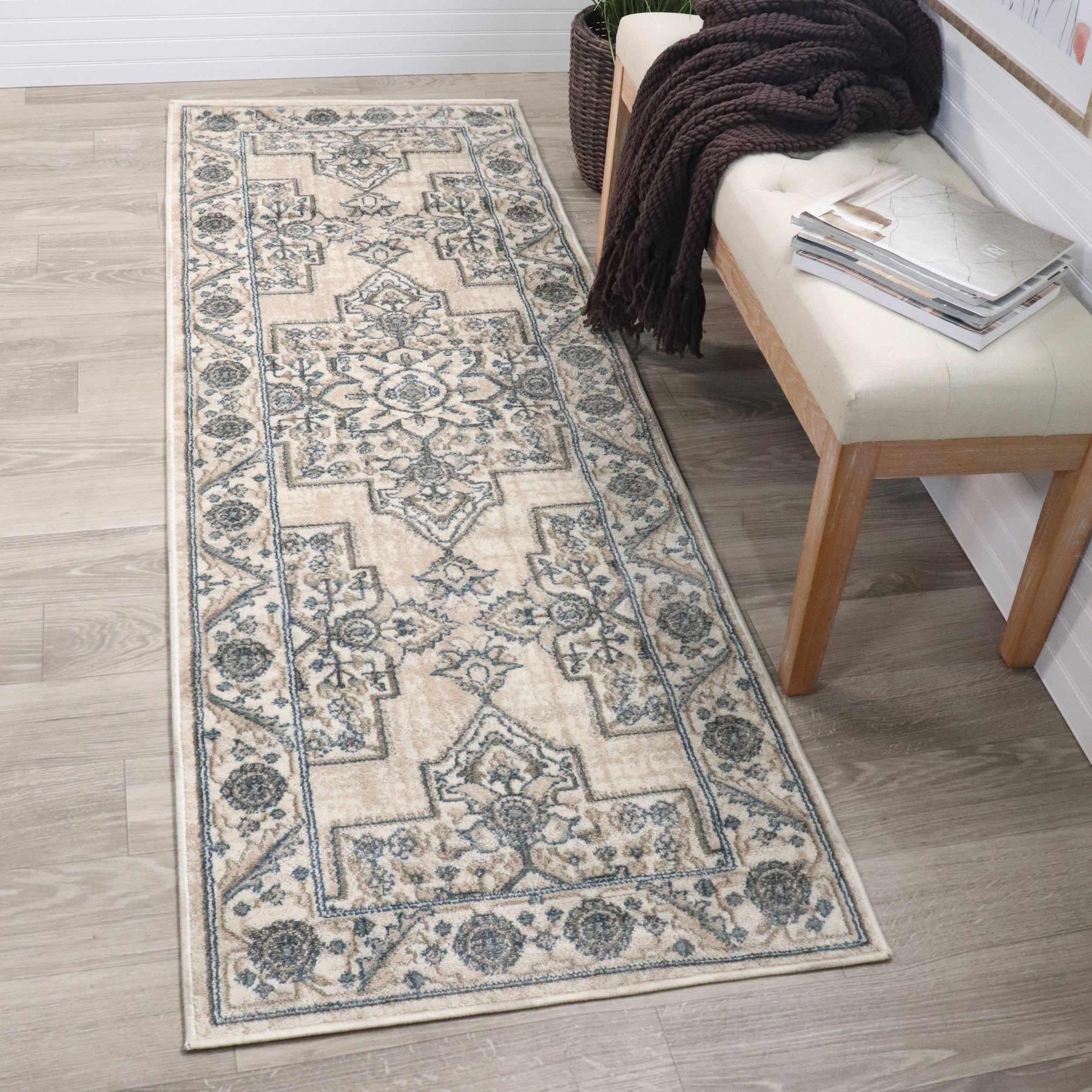 Traditional Geometric Floral Medallion Indoor Area Rug