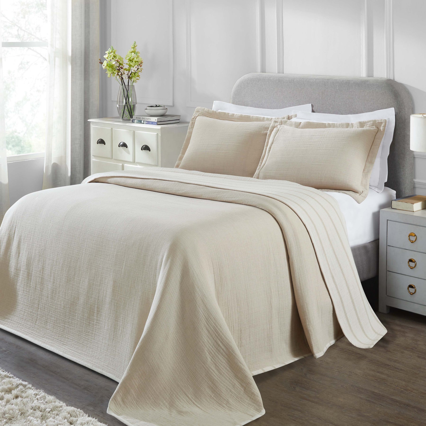 Valencia Cotton Reversible Medium Weight Matelasse Bedspread Set