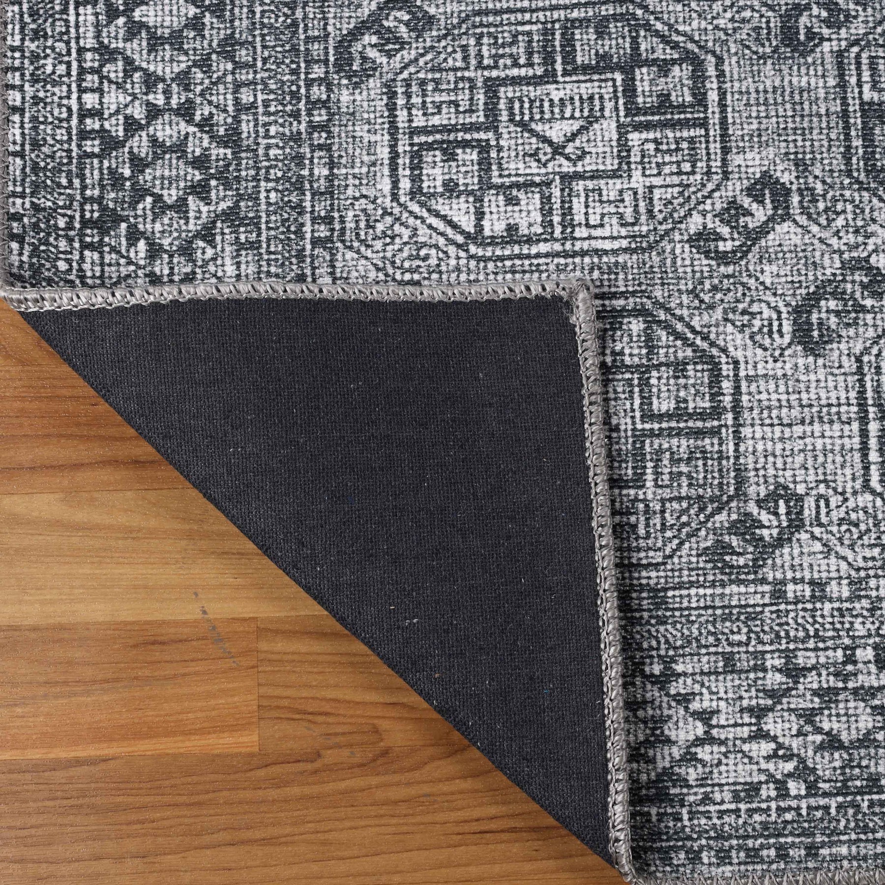 Vintage Oriental Geometric Power-Loomed Indoor Area Rug