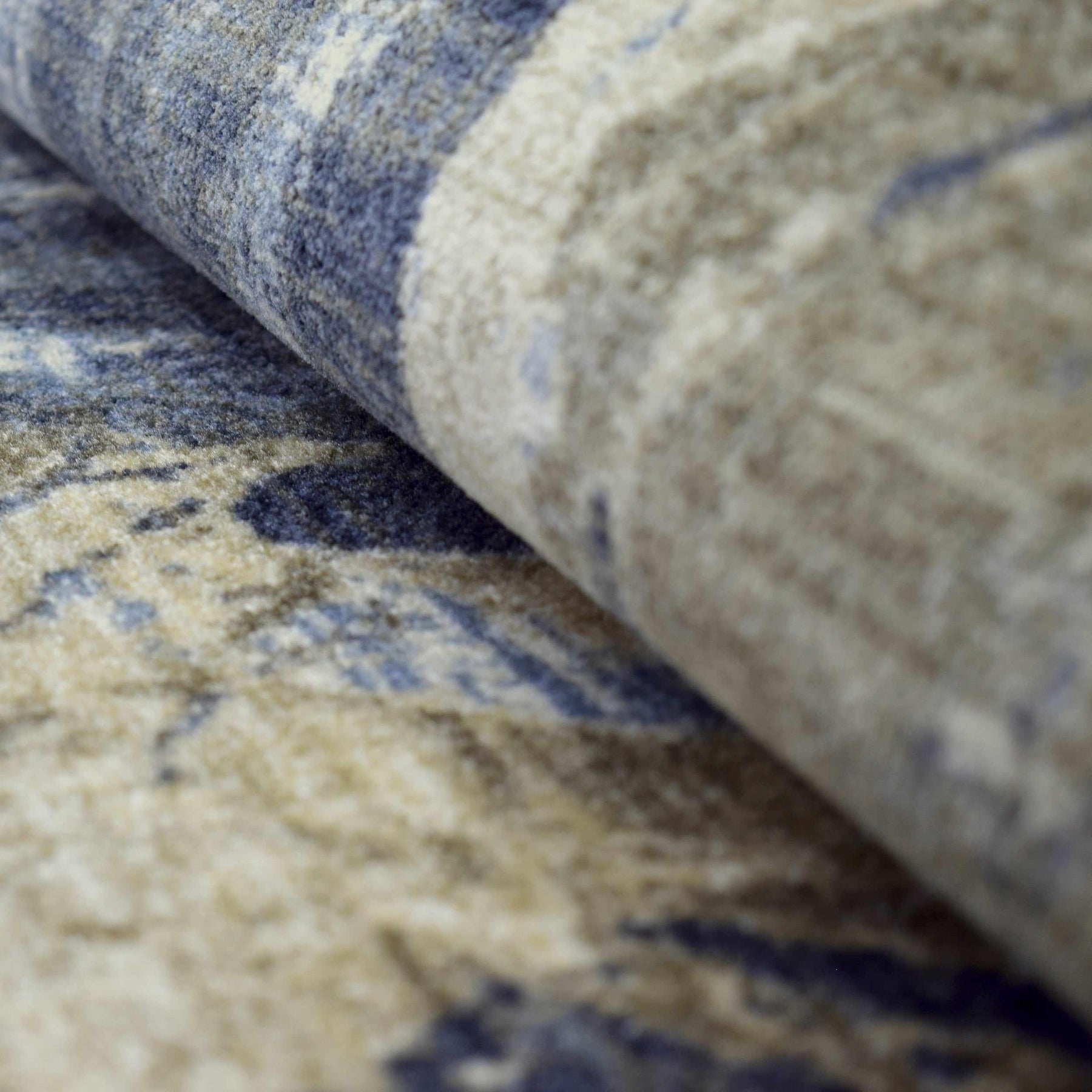 Xander Abstract Non-Slip Indoor Large Area Rugs or Runner Rug