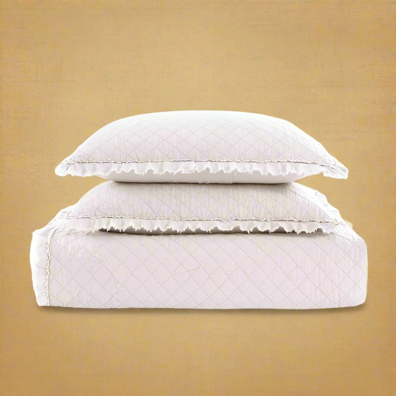 King White Farmhouse Microfiber Diamond Quilted Bedspread Set with Frayed Edges - beddingbag.com