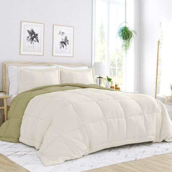 Full/Queen 3-Piece Microfiber Reversible Comforter Set in Sage Green/Cream - beddingbag.com
