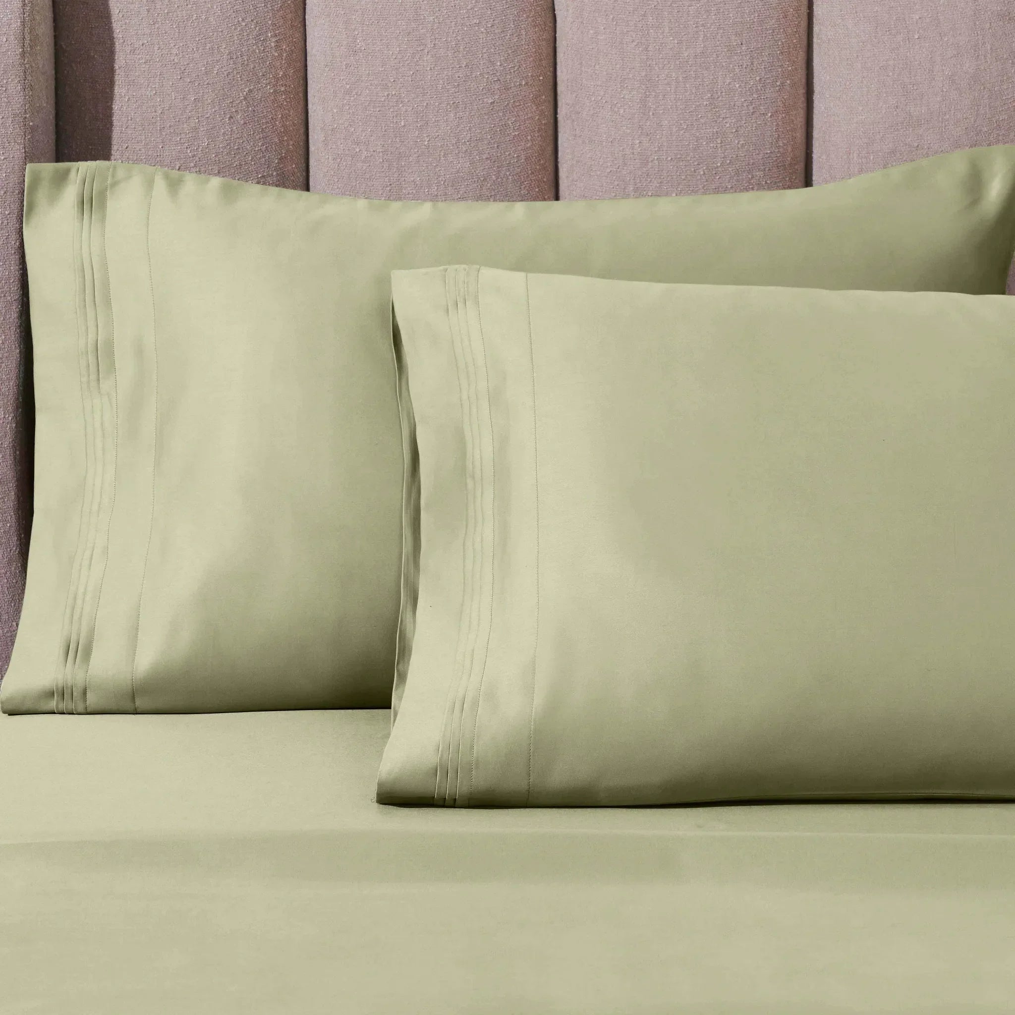 1000 Thread Count Egyptian Cotton Solid Pillowcase Set