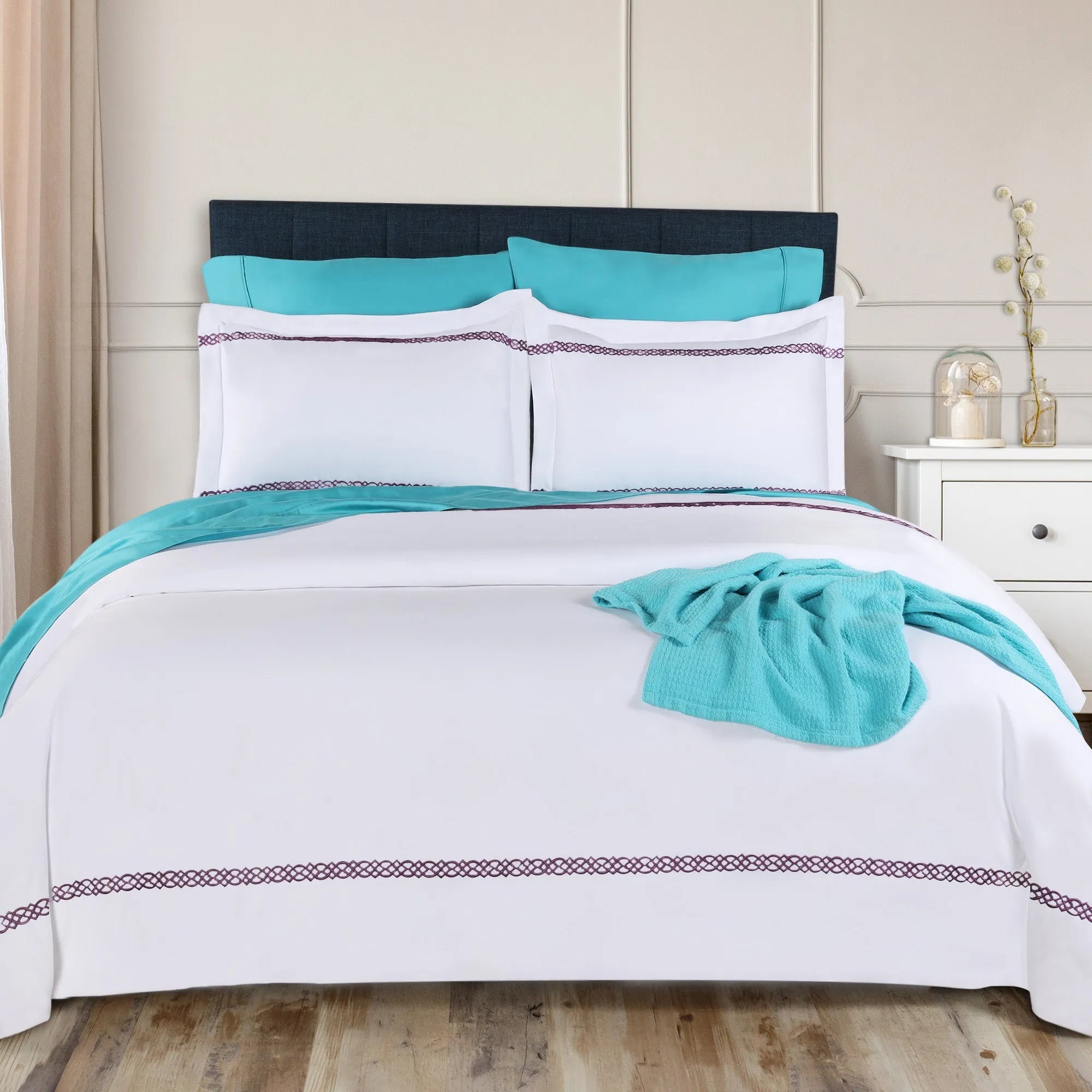 1000 Thread Count Egyptian Cotton Embroidered Duvet Cover Set
