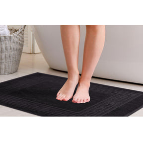 100% Cotton Absorbent Greek Key Border Solid 2 Piece Bath Mat Set