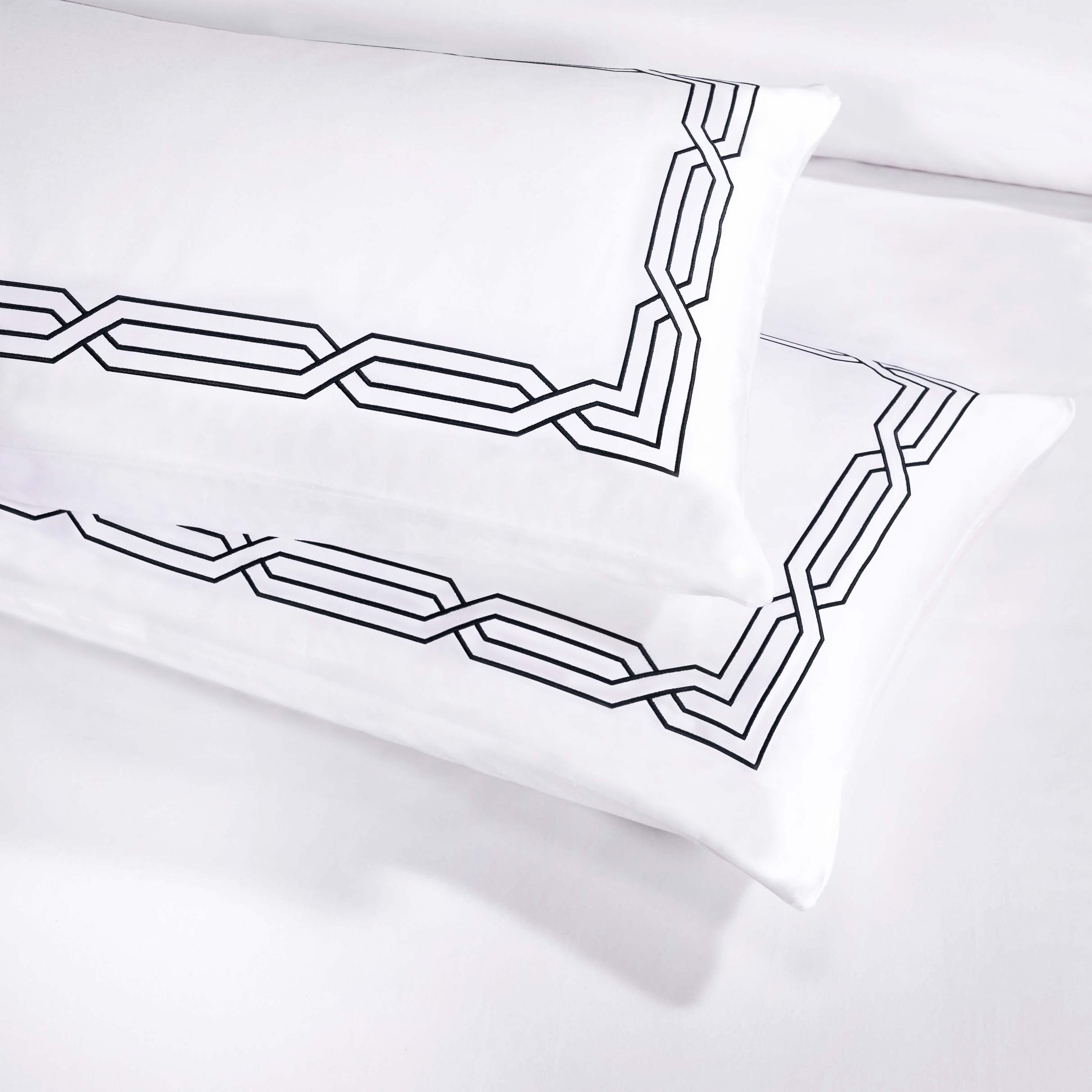 1200 Thread Count Egyptian Cotton Embroidered Duvet Cover Set