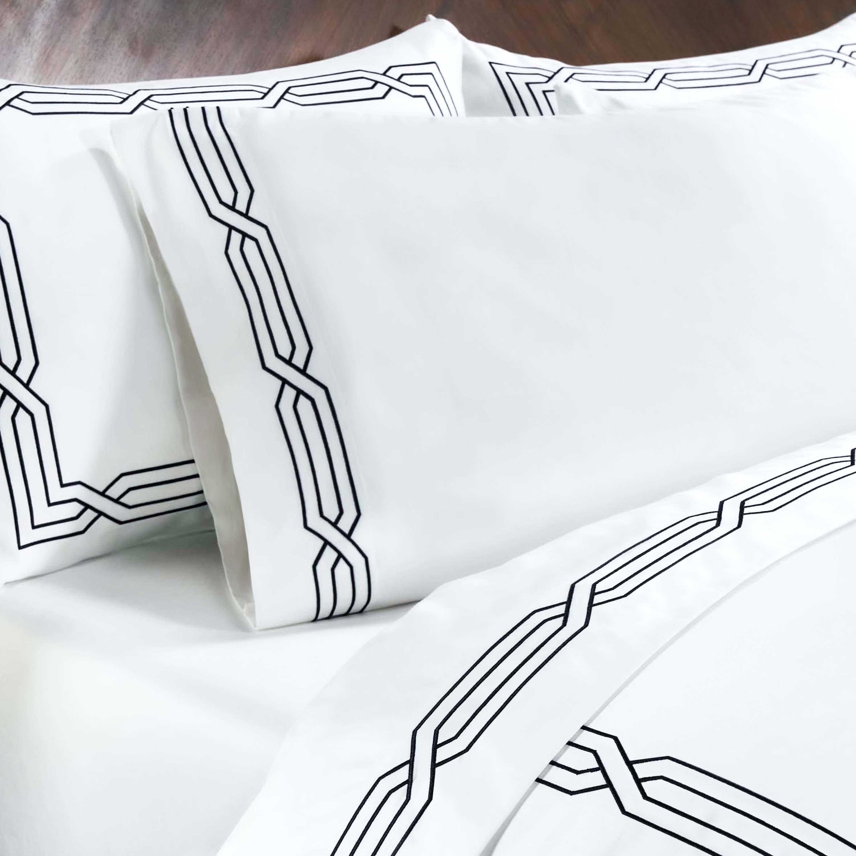1200 Thread Count Egyptian Cotton Embroidered Geometric Bed Sheet Set
