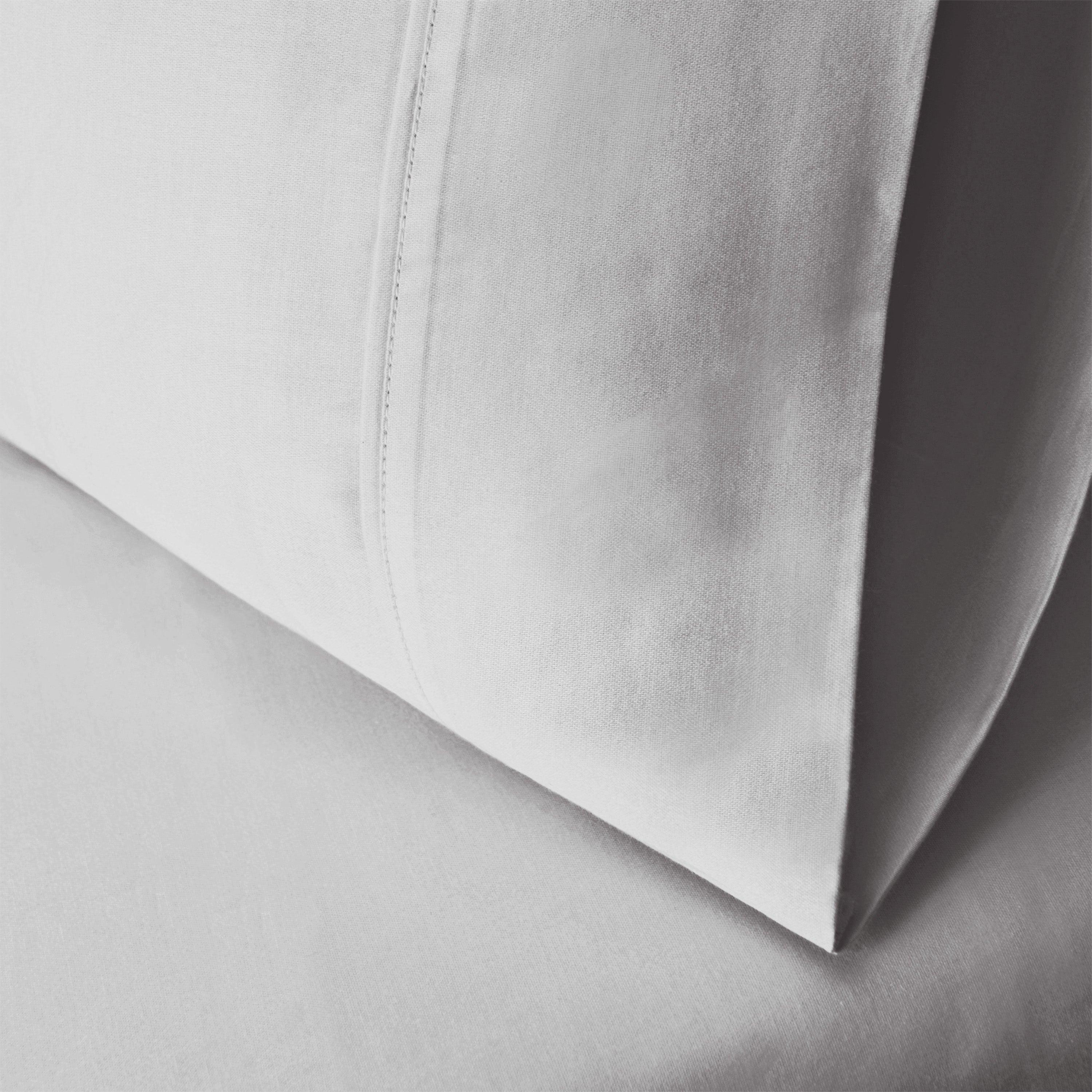Egyptian Cotton 300 Thread Count Solid Luxury Pillowcases, Set of 2